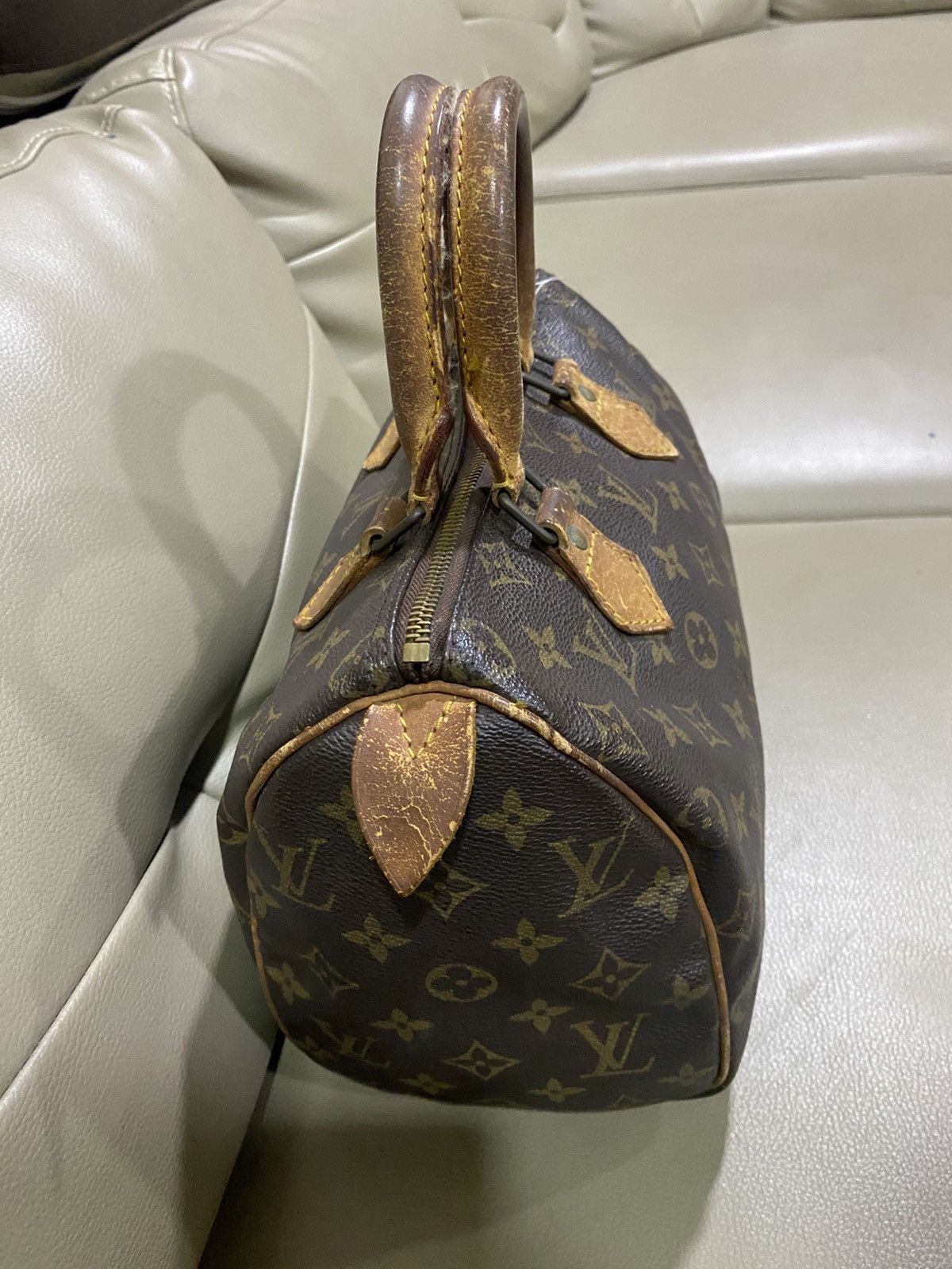 Louis Vuitton Authentic Vintage Louis Vuitton Monogram Speedy 30 Size ONE SIZE - 8 Thumbnail