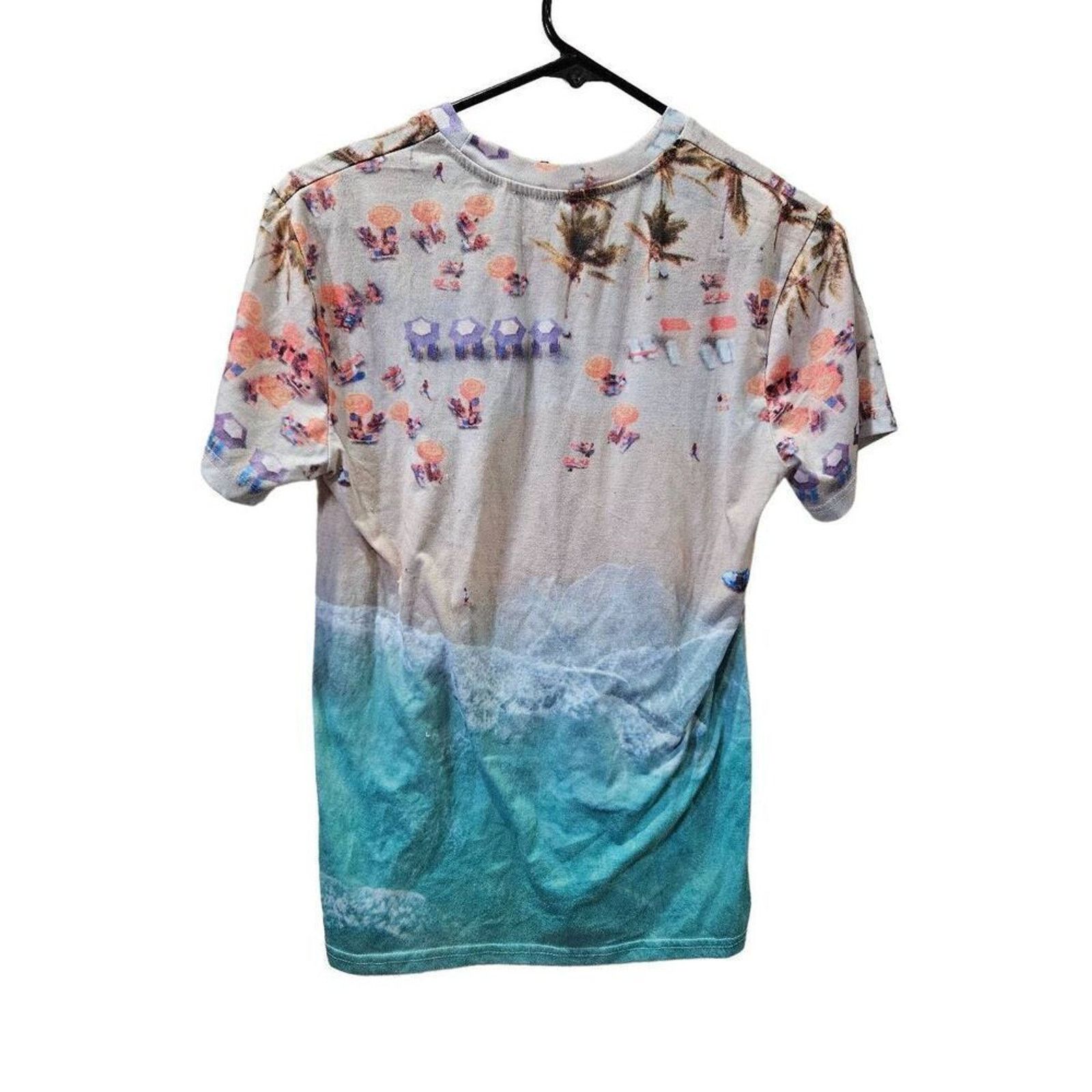 H&M H&M divided S shirt Size US S / EU 44-46 / 1 - 7 Thumbnail
