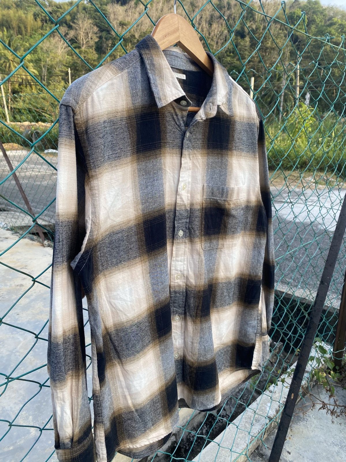 GU GU shadow plaid long sleeve shirts Size US M / EU 48-50 / 2 - 4 Thumbnail