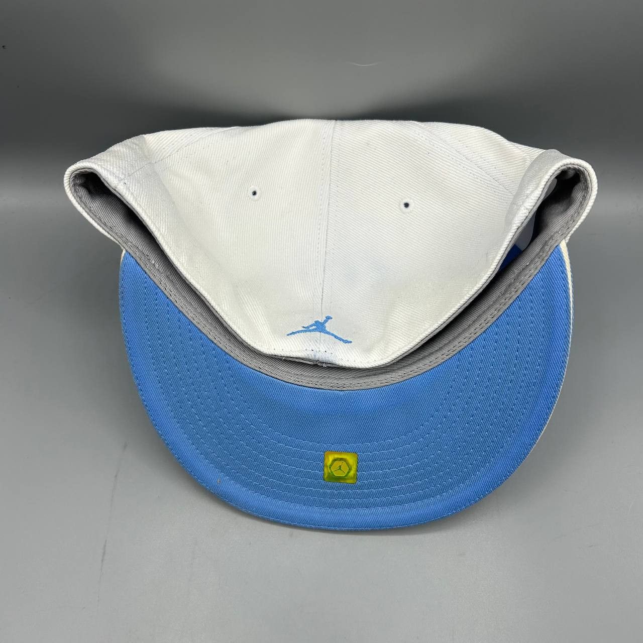 Jordan Brand Air Jordan Hat Men 7 1/8 Black Jumpman Fitted Cap Cotton Size ONE SIZE - 5 Thumbnail