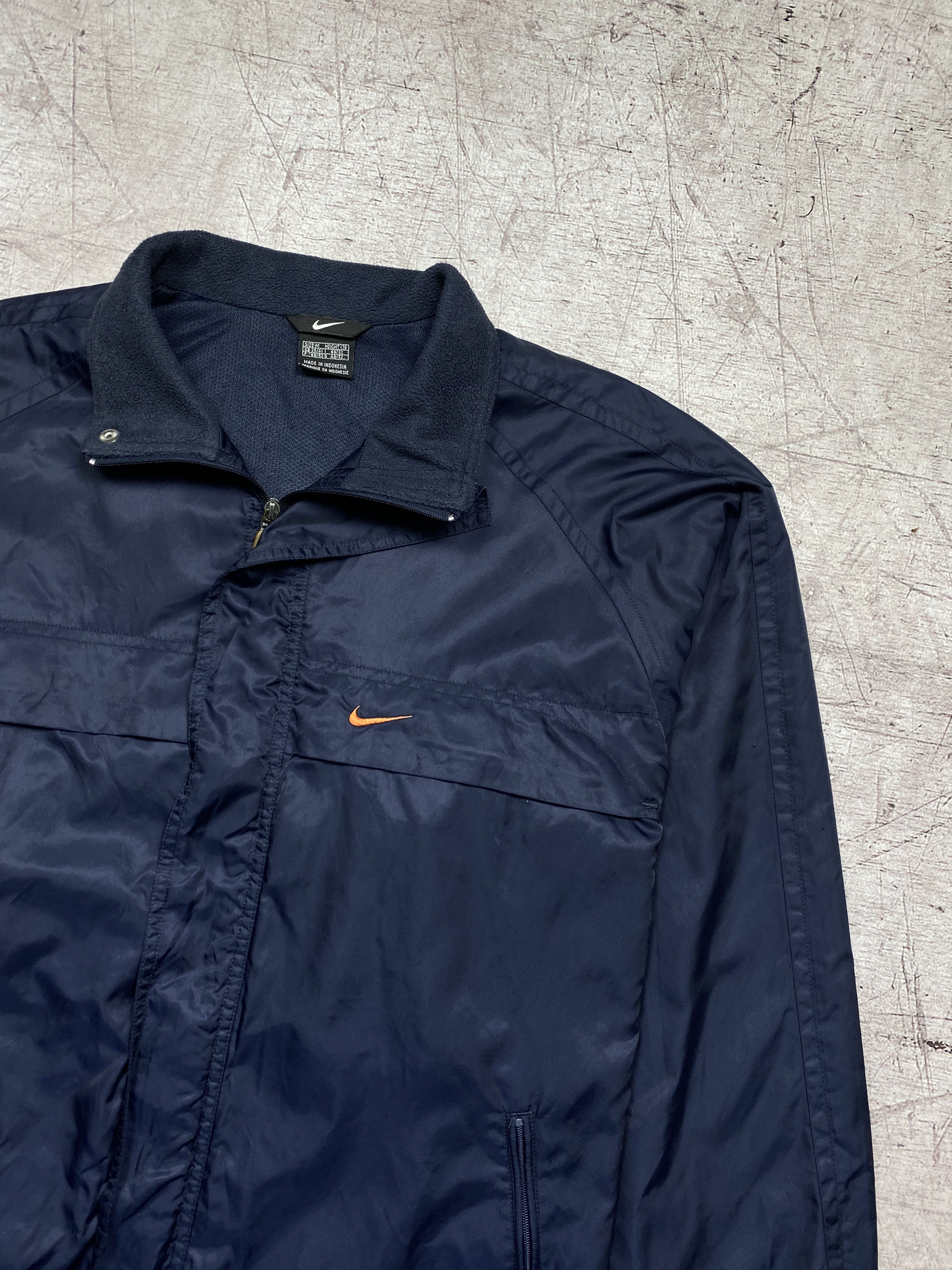 Nike Nike vintage mens nylon jacket Size US M / EU 48-50 / 2 - 2 Thumbnail