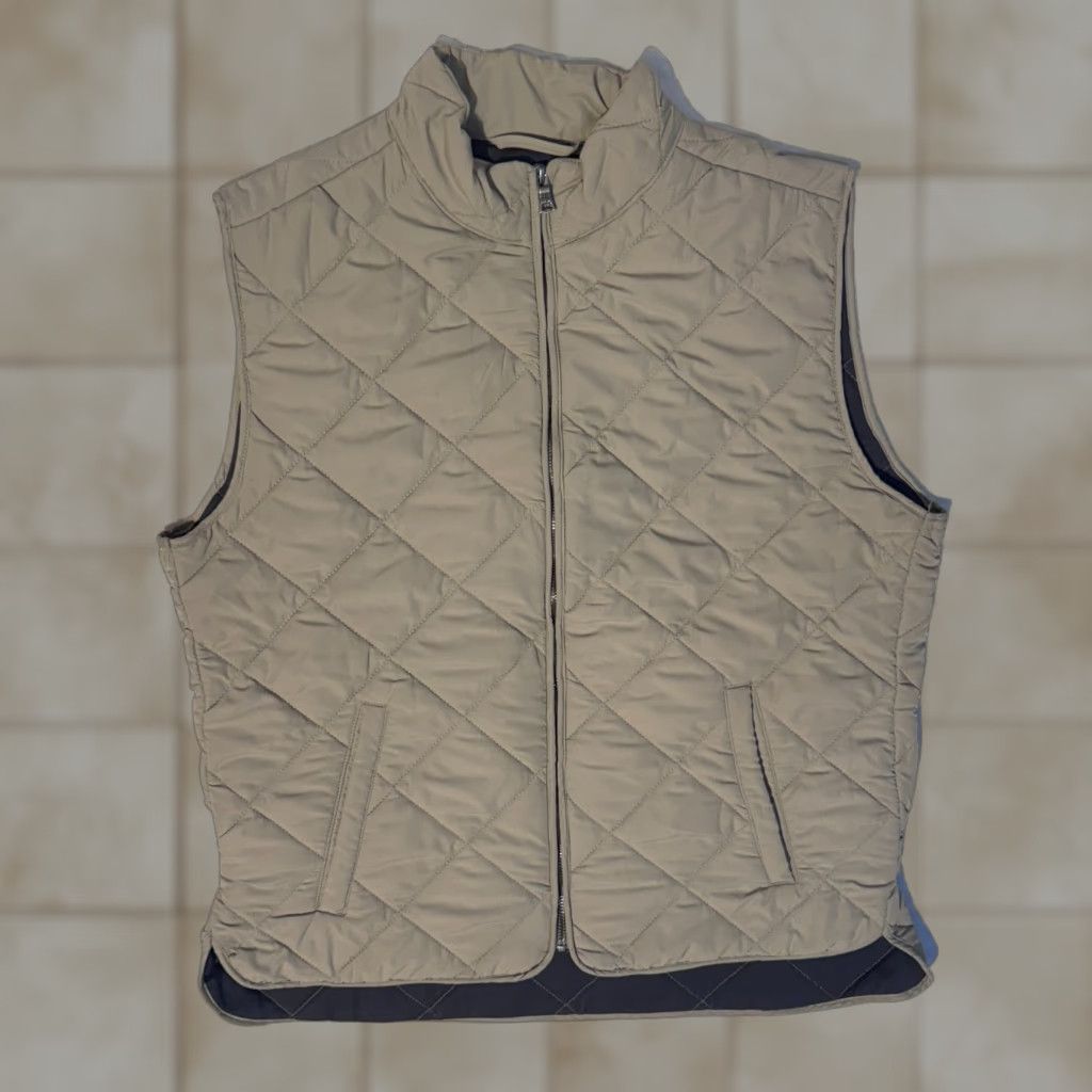 Vintage Crown & Ivy Quilted Full Zip Vest Mens M Beige/Gray Golf Sport Hiking Size US M / EU 48-50 / 2 - 1 Thumbnail