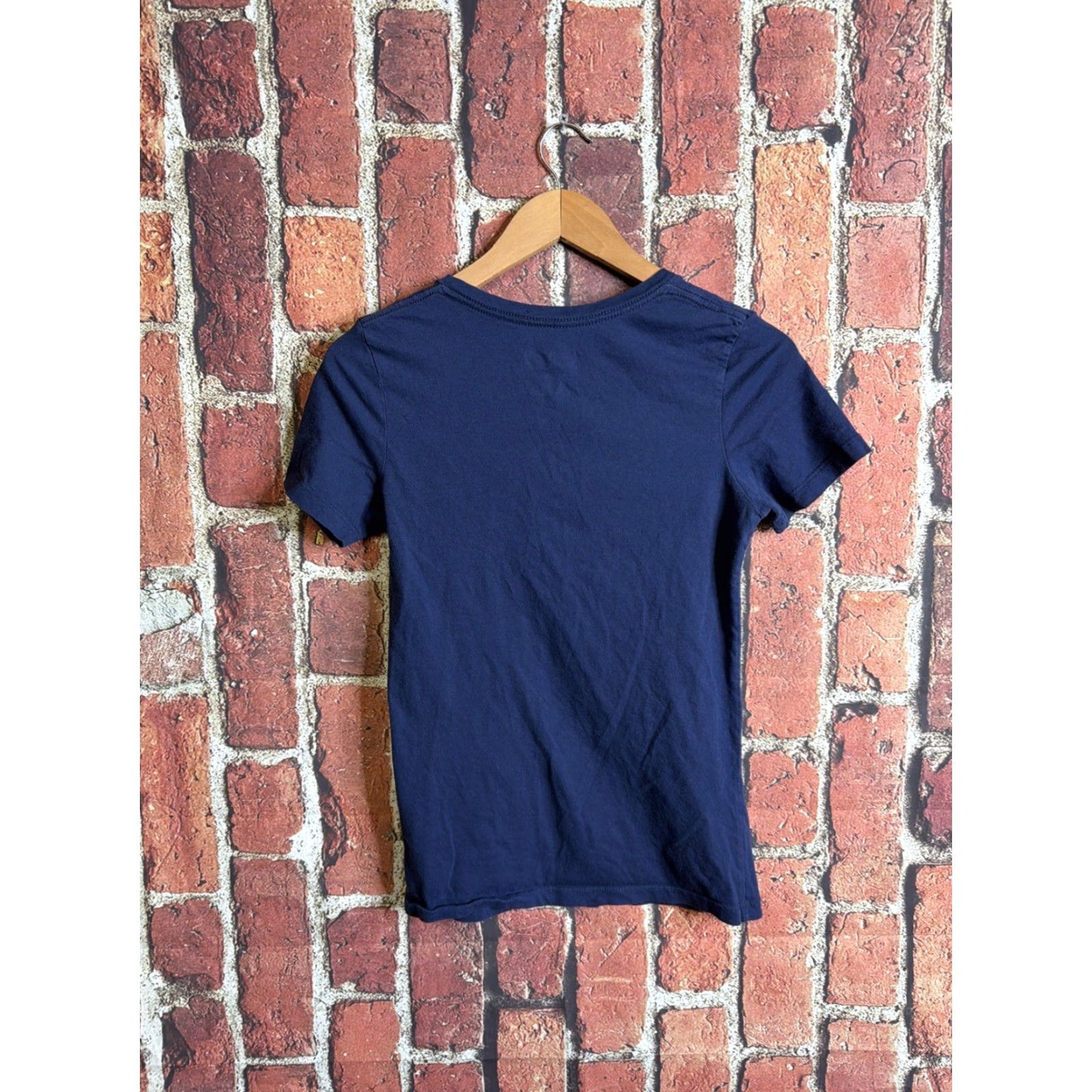 NFL VINTAGE Seattle Seahawks Women’s V-Neck Tee Navy Womens Medium Size M / US 6-8 / IT 42-44 - 3 Thumbnail
