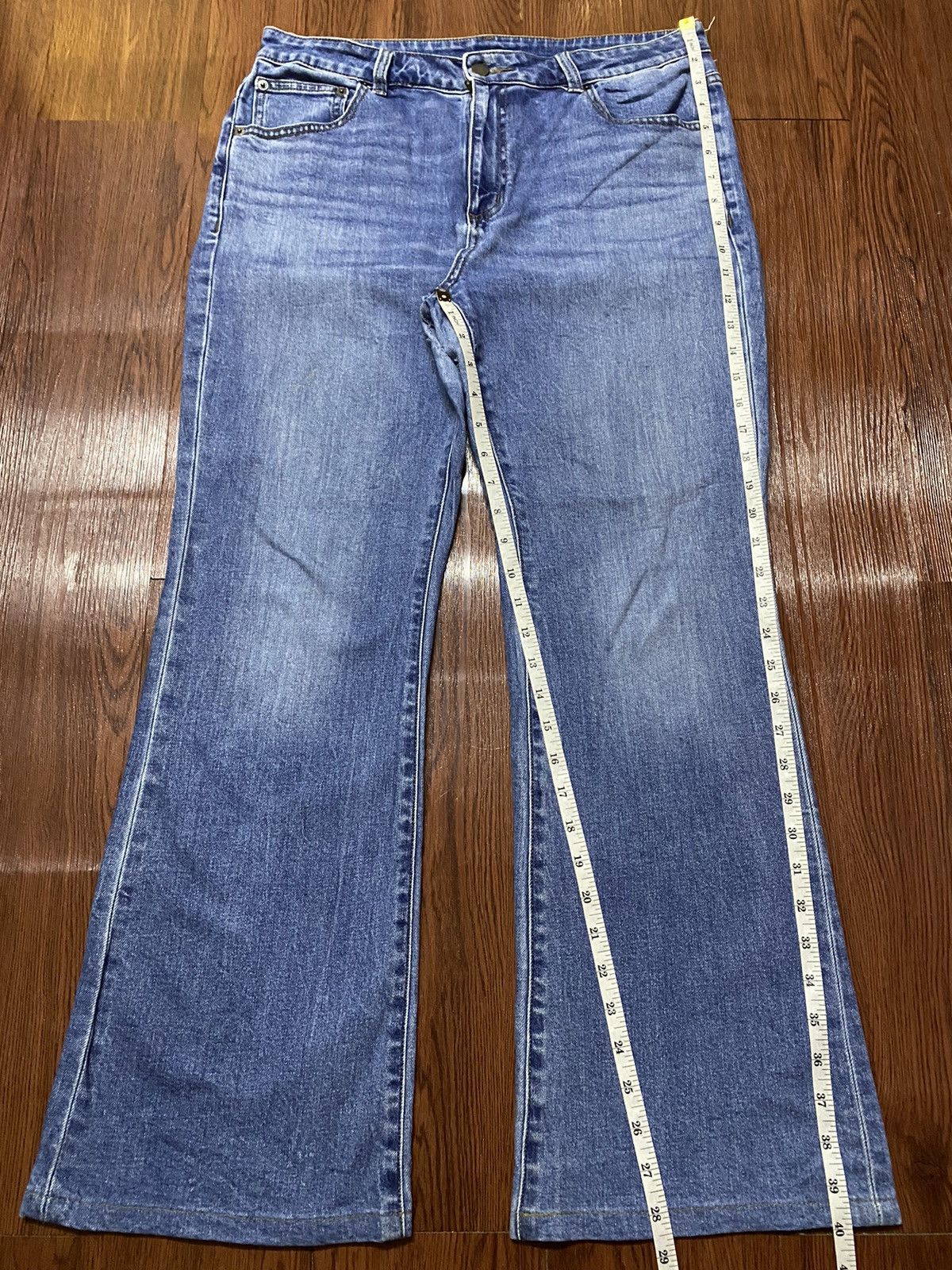 Japanese Brand Vintage Japanese Brand Blue Wash Flare Jeans Size US 32 / EU 48 - 12 Thumbnail