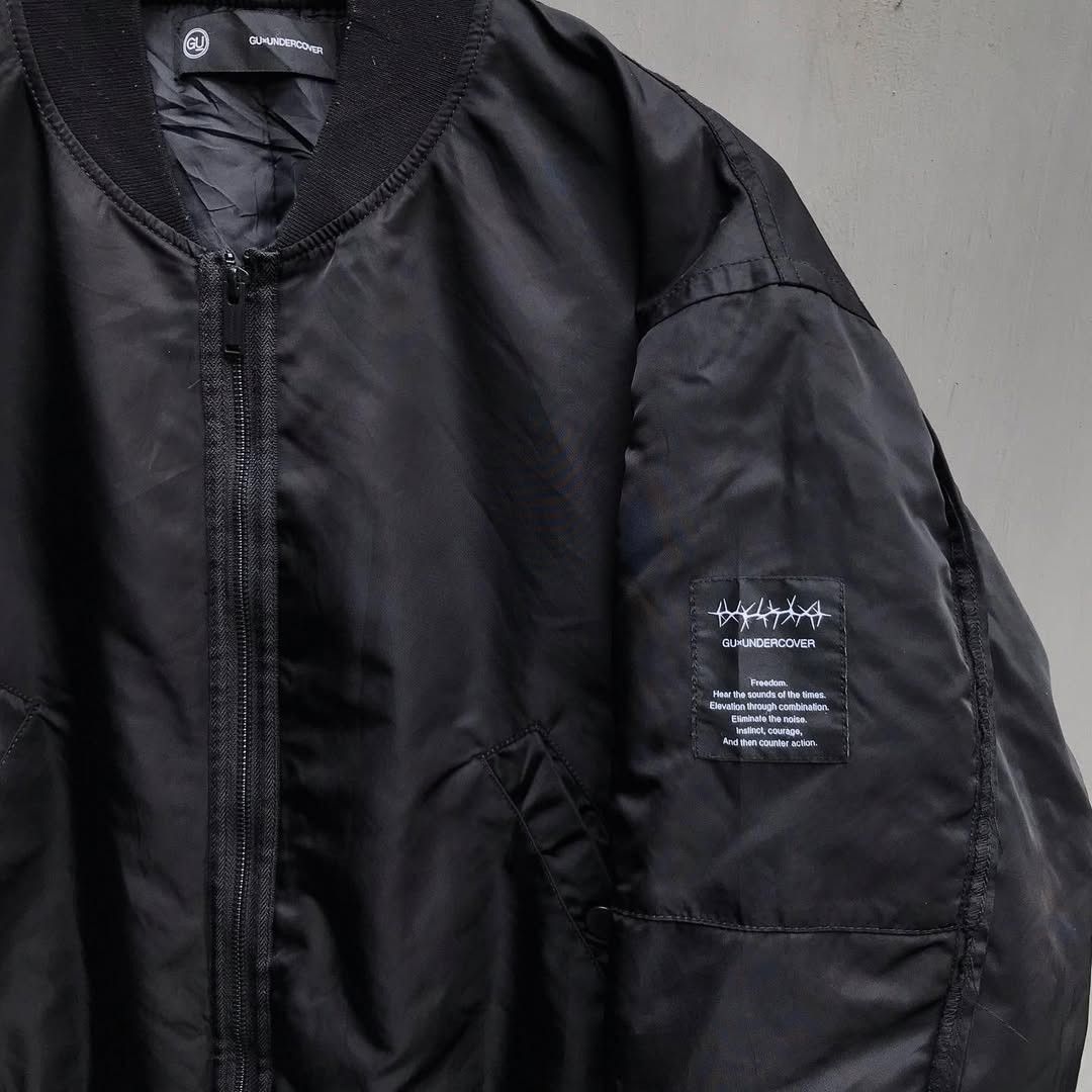 Gu undercover freedom noise bomber jacket (maybe fit m)