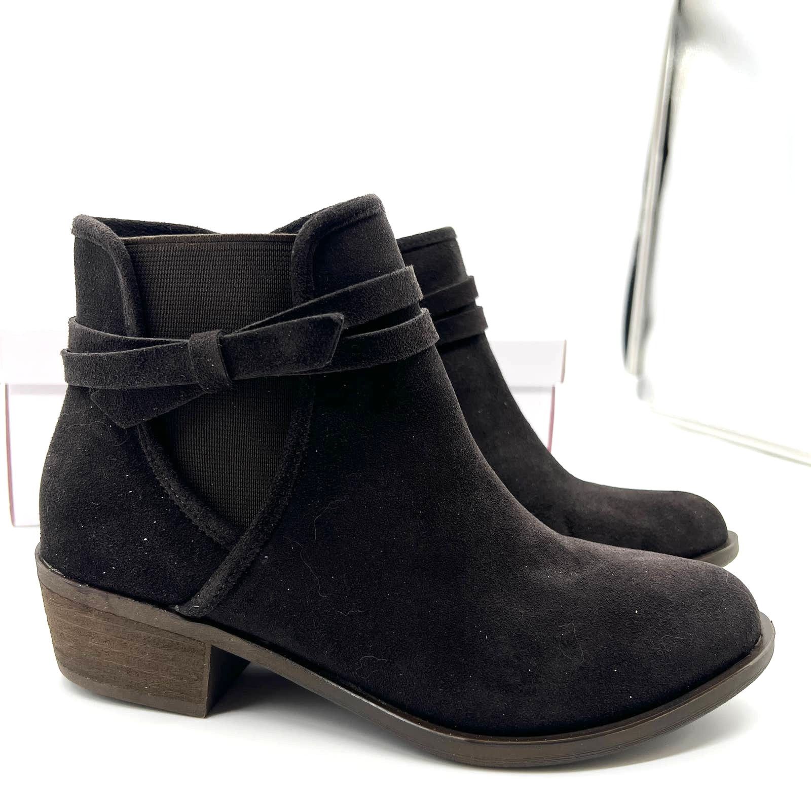 Other Isaac Mizrahi Live! Leather Boot Womens 7M Brown Size US 7 / IT 37 - 1 Thumbnail