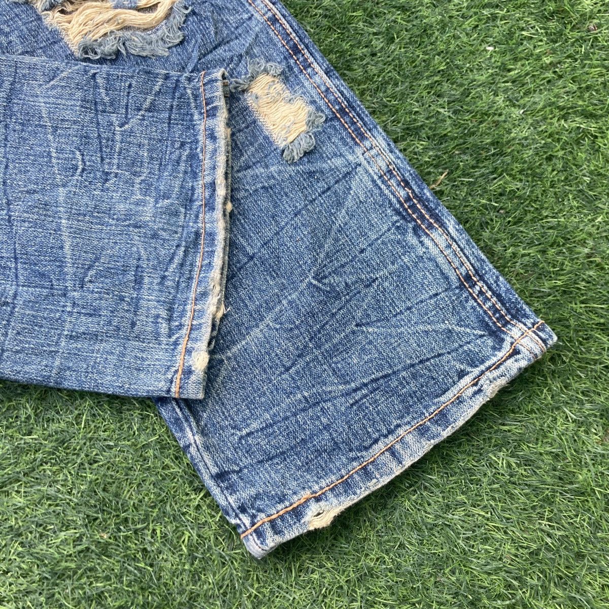 Beauty Beast AFRICA TARO RIPPED JEANS Size 32" / US 10 / IT 46 - 6 Thumbnail