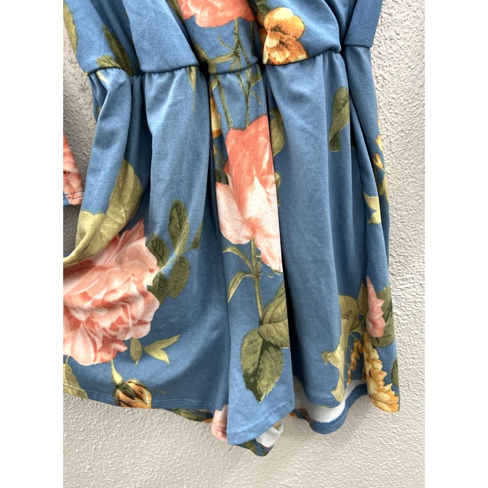 Bell Womens Say Anything Blue Floral V-Neck Bell Sleeved Romper Medium Size 32" / US 10 / IT 46 - 3 Thumbnail