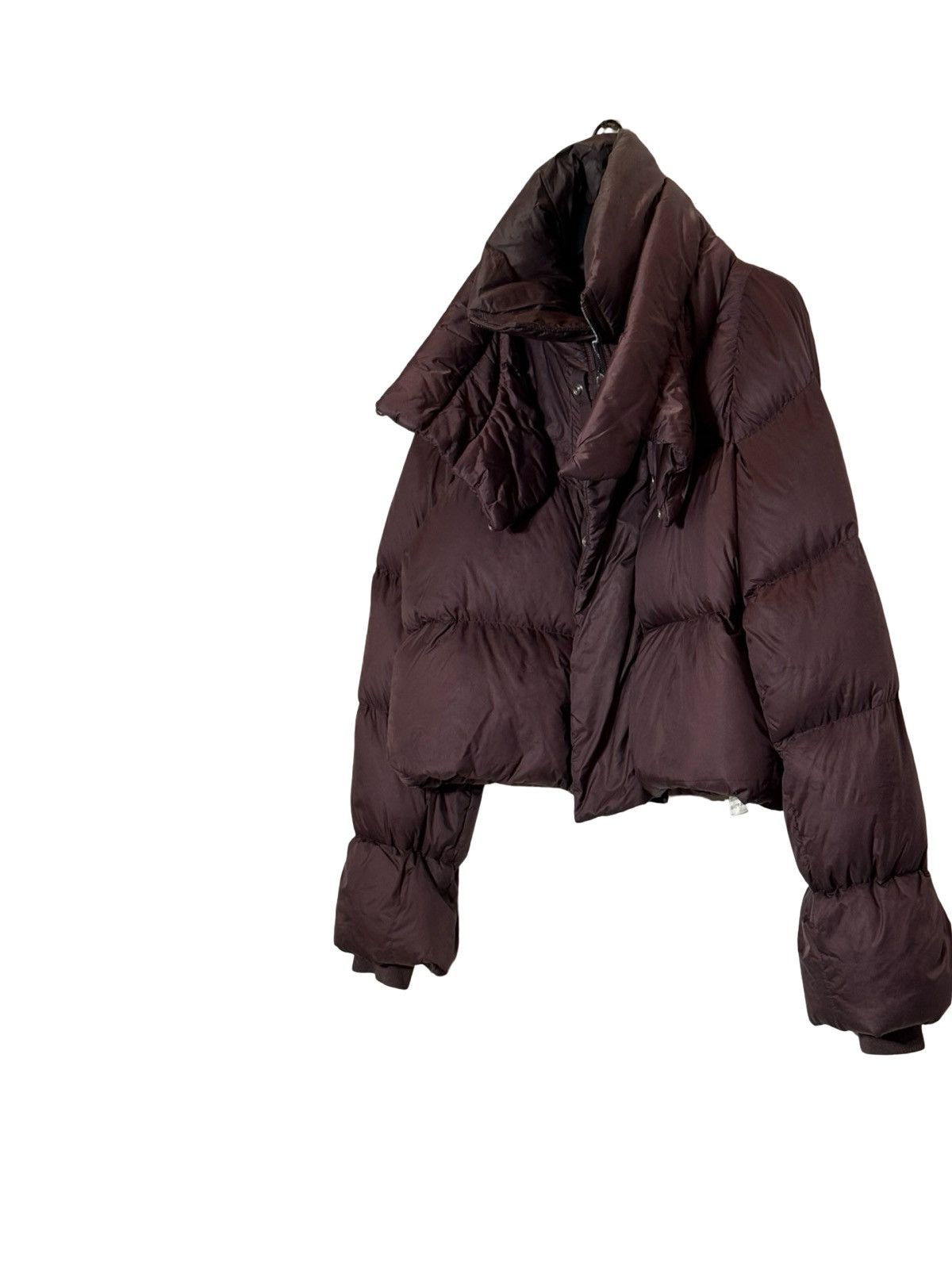 Rick Owens Burgundy puffer jacket with neck wrap Size US S / EU 44-46 / 1 - 3 Thumbnail