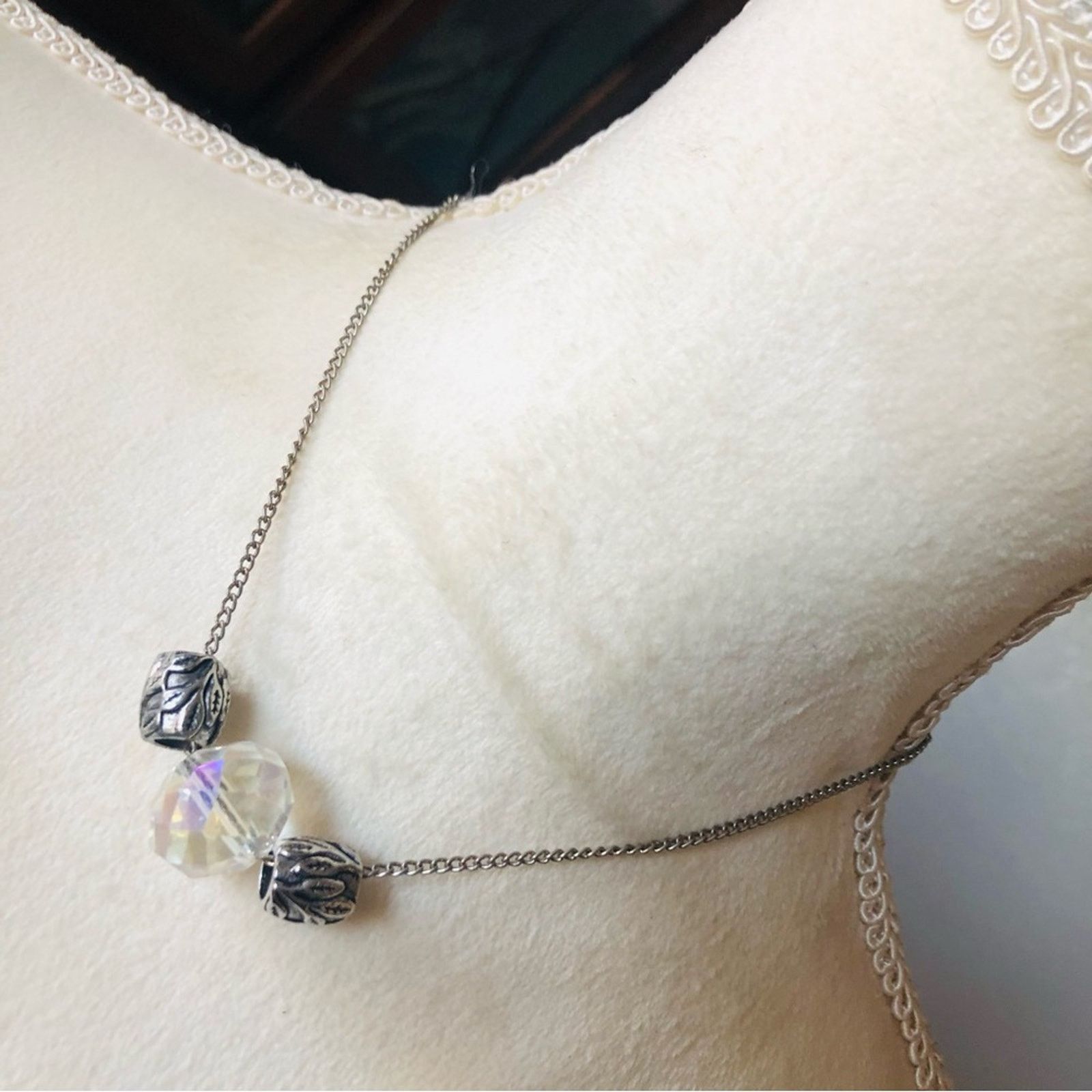 Vintage Vintage faceted aurora borealis crystal necklace Size ONE SIZE - 1 Thumbnail