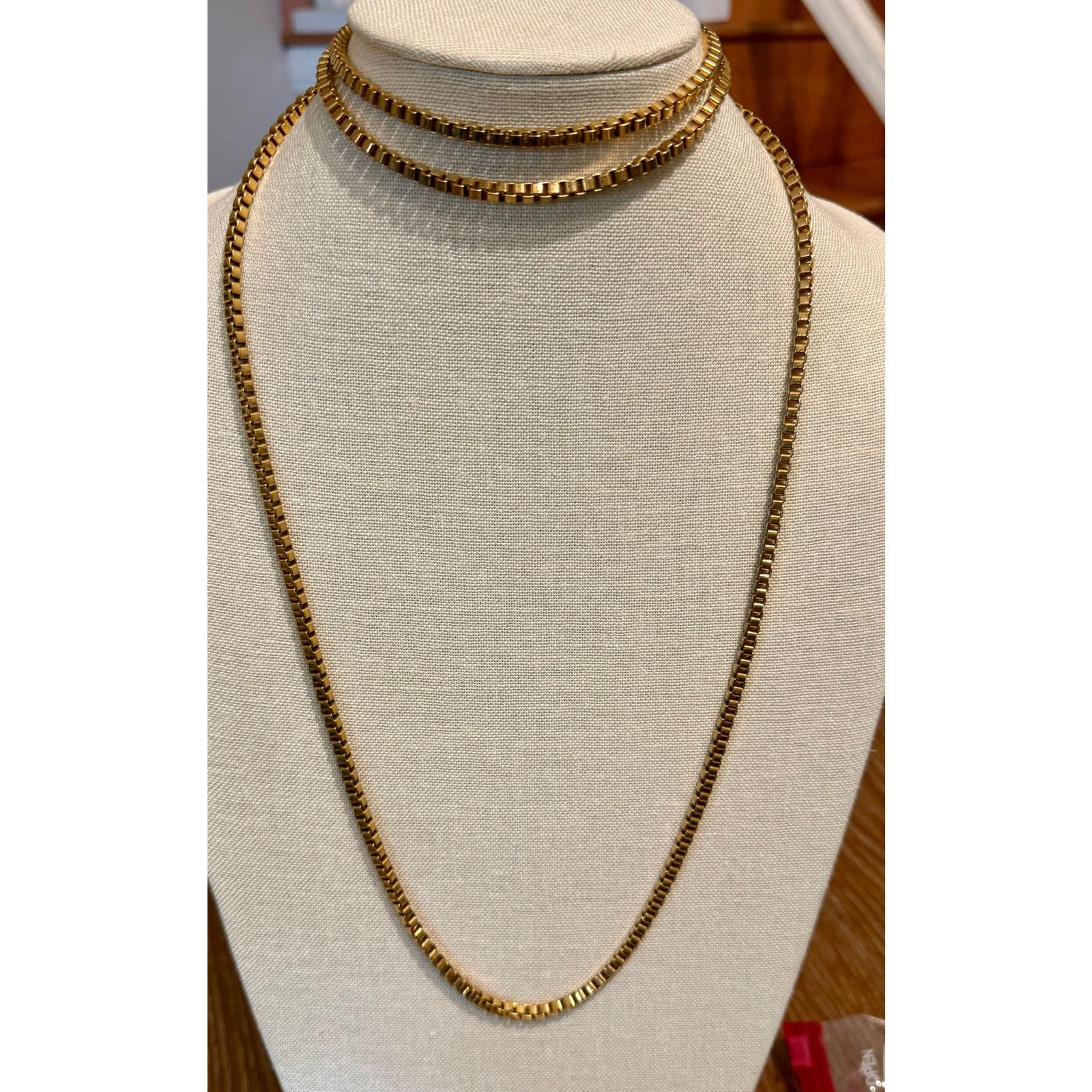 Monet Vintage Monet Chunky Box Runway Chain 53” Gold Tone Size ONE SIZE - 9 Thumbnail