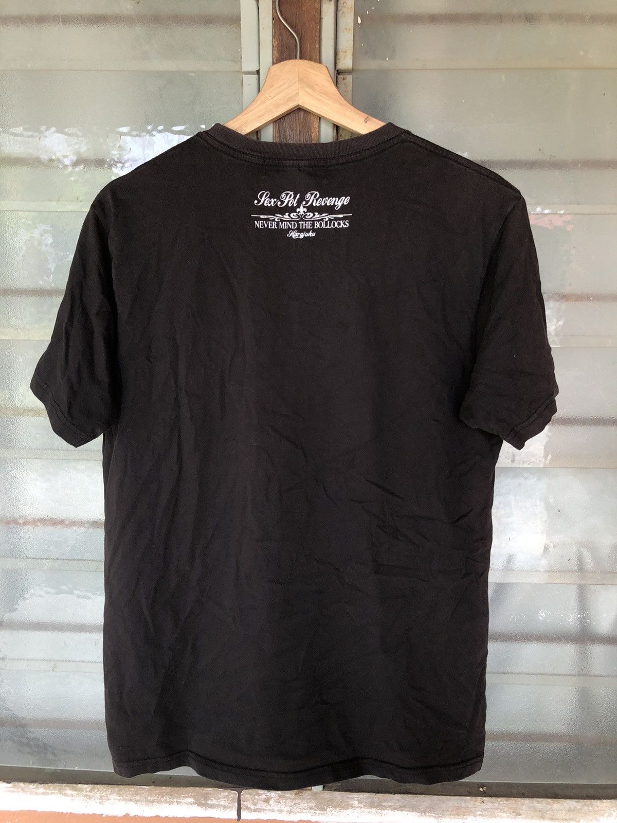 Japanese Brand Vintage Sex Pot Revenge Royal Class Shirt Tee Size US L / EU 52-54 / 3 - 7 Thumbnail