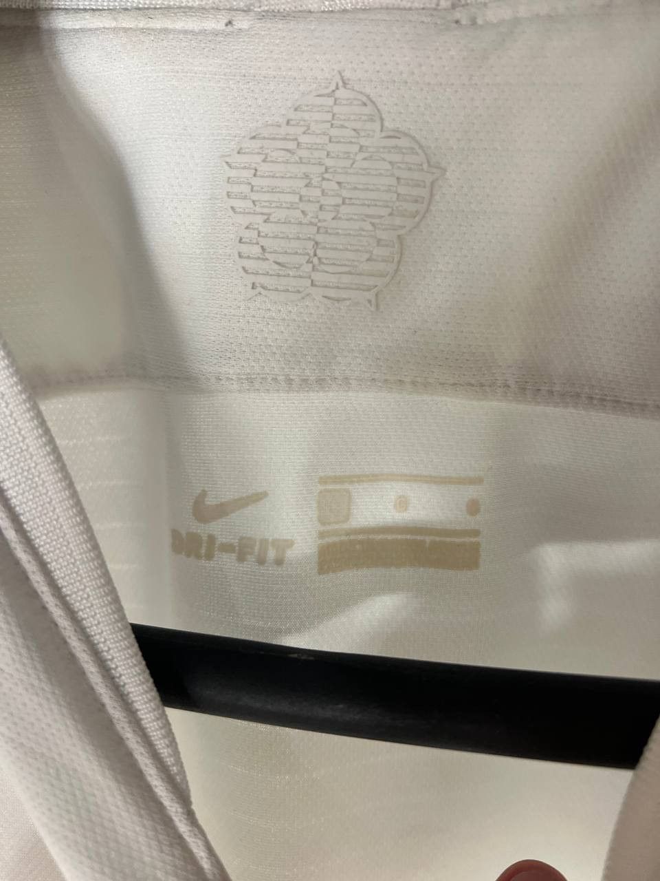 Nike VINTAGE NIKE ENGLAND SOCCER JERSEY RETRO MANCHESTER Y2K 90s Size US L / EU 52-54 / 3 - 4 Thumbnail