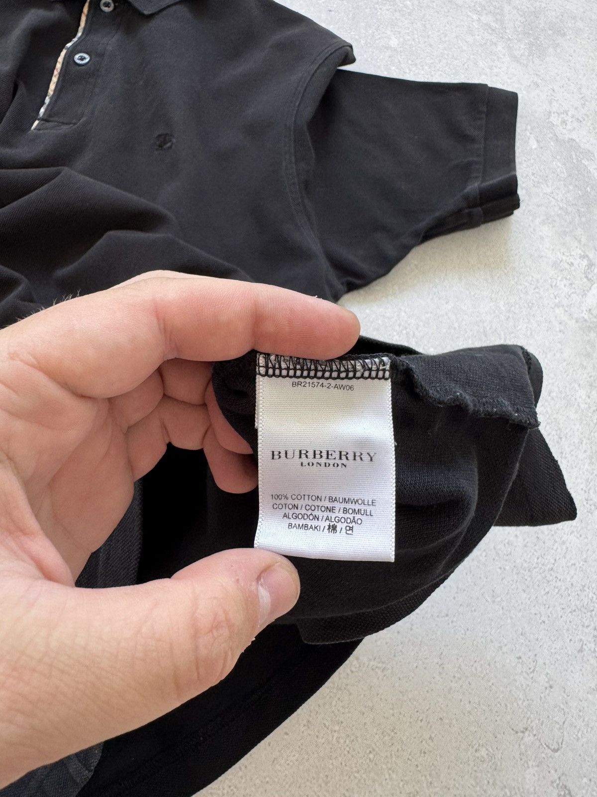 Burberry Vintage Burberry London Nova Check Black Polo Logo Size US S / EU 44-46 / 1 - 9 Thumbnail