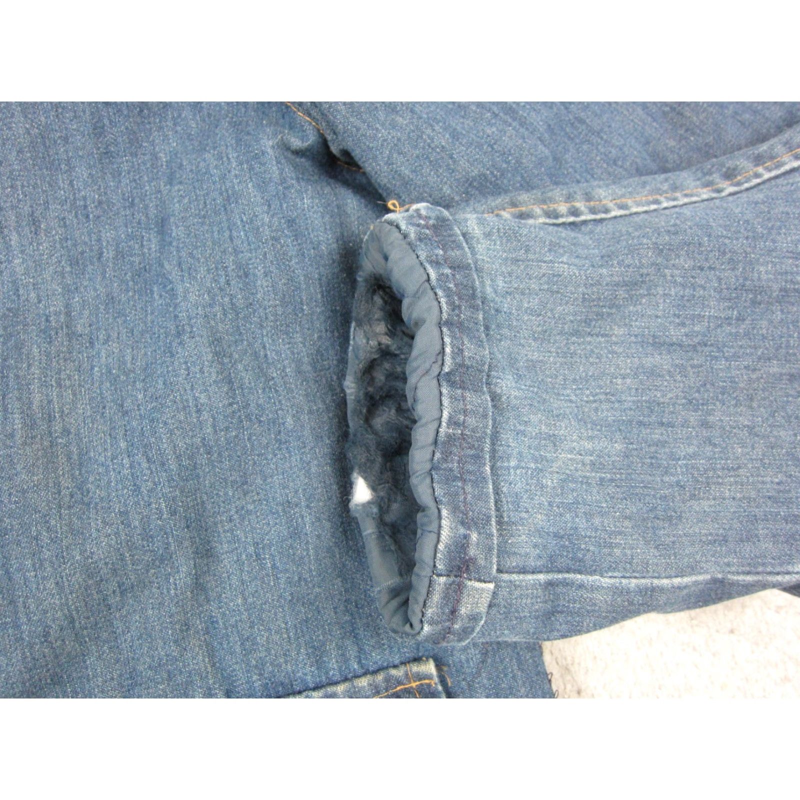 Vintage VINTAGE Wiman Bomber Jacket Mens L Blue Denim Snap Collar Made in USA 70s USA 90s Mens Old School Denim Jacket Size US L / EU 52-54 / 3 - 4 Thumbnail