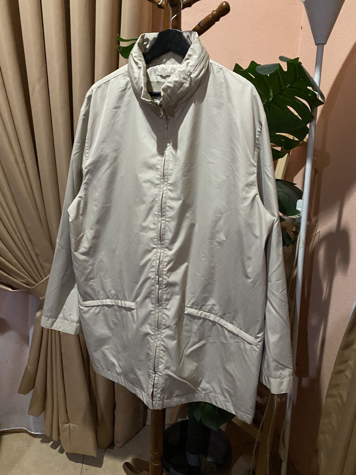 Givenchy Vintage Monsieur Givenchy Beige Windbreaker Jacket Japan Size US M / EU 48-50 / 2 - 5 Thumbnail