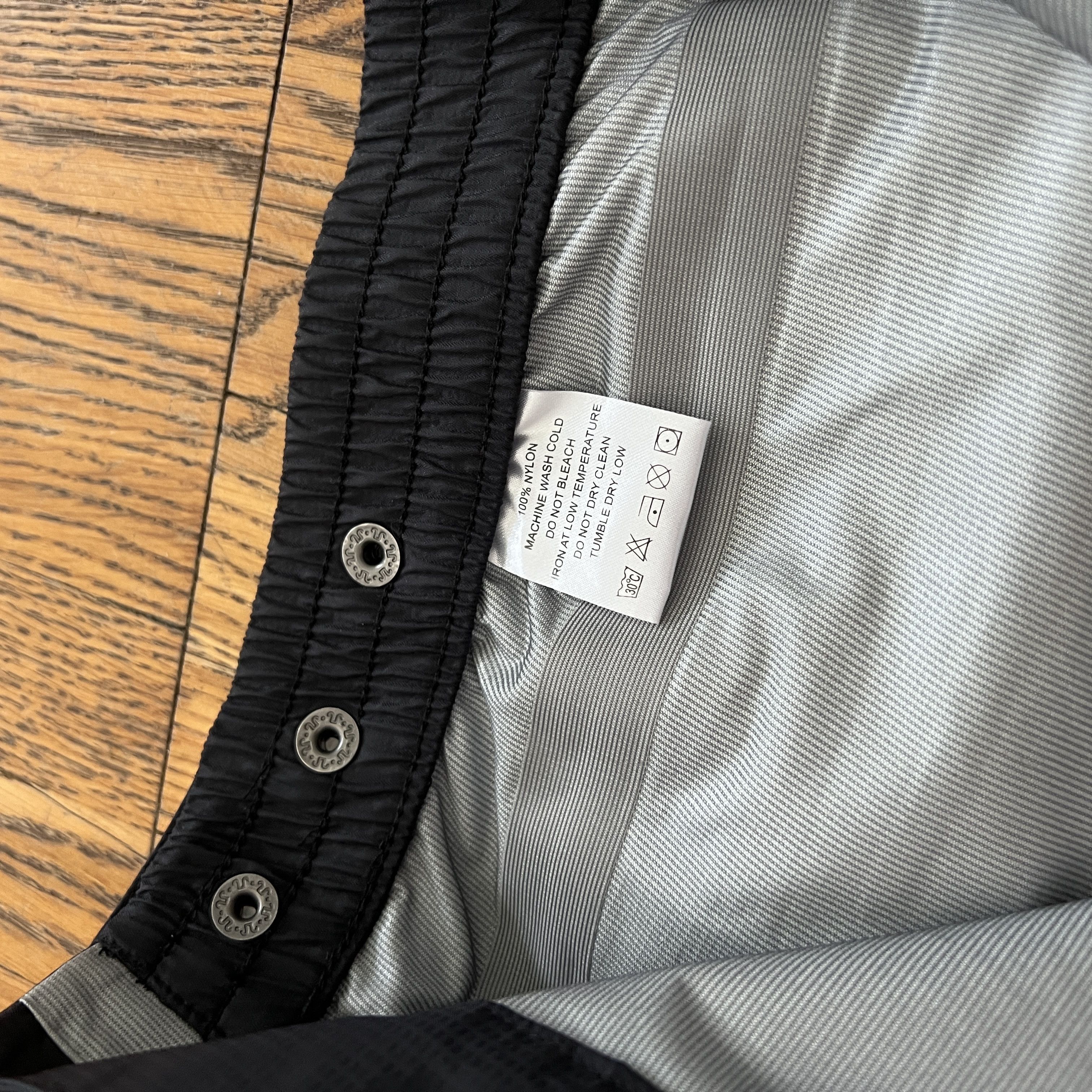 Arc'teryx Women's SAS Scandinavian Airlines Waterproof Pants Size 40 Size 27" / US 4 / IT 40 - 8 Thumbnail