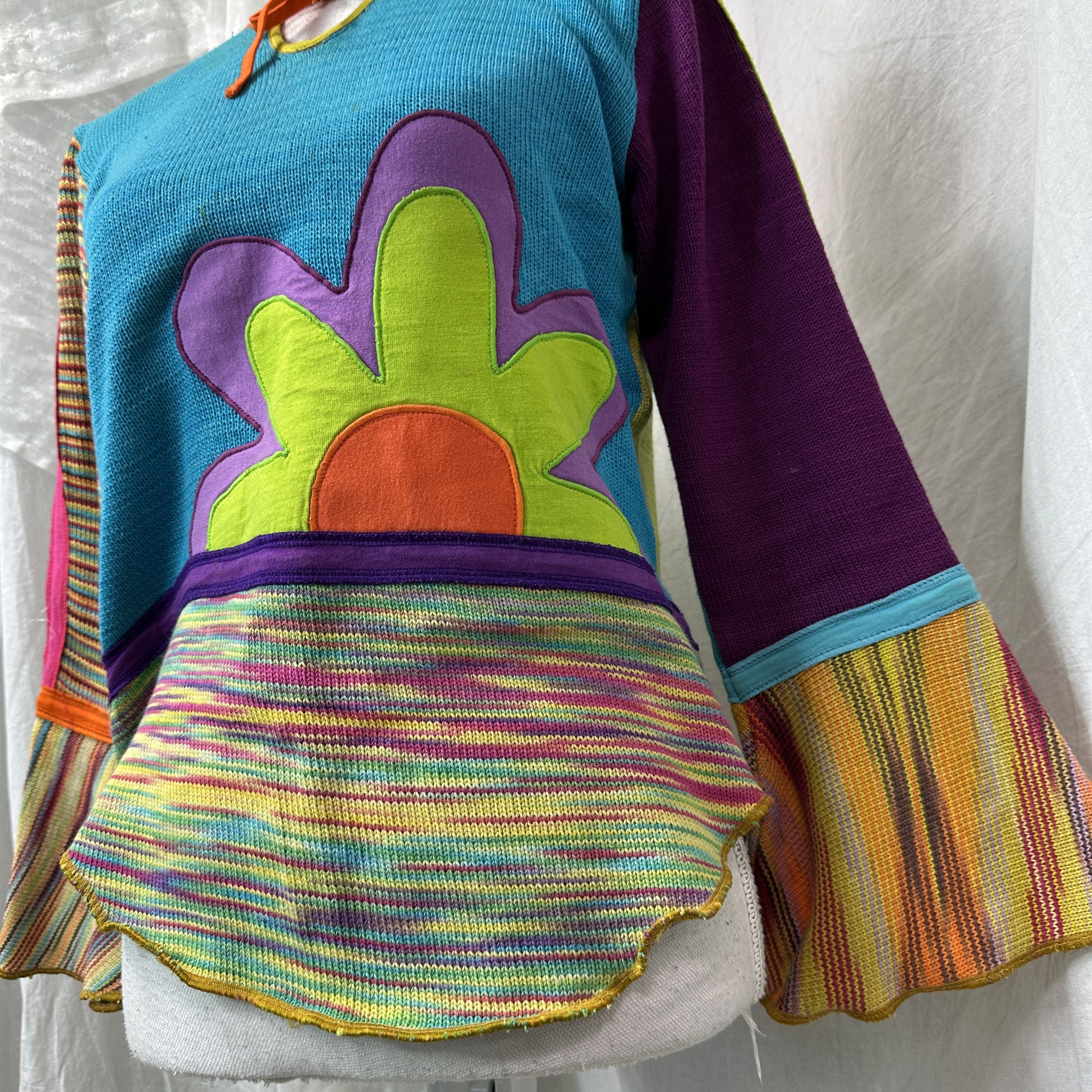 Vintage Vintage Hippie Flower Flared Sleeves Sweater Y2K Size M / US 6-8 / IT 42-44 - 5 Thumbnail