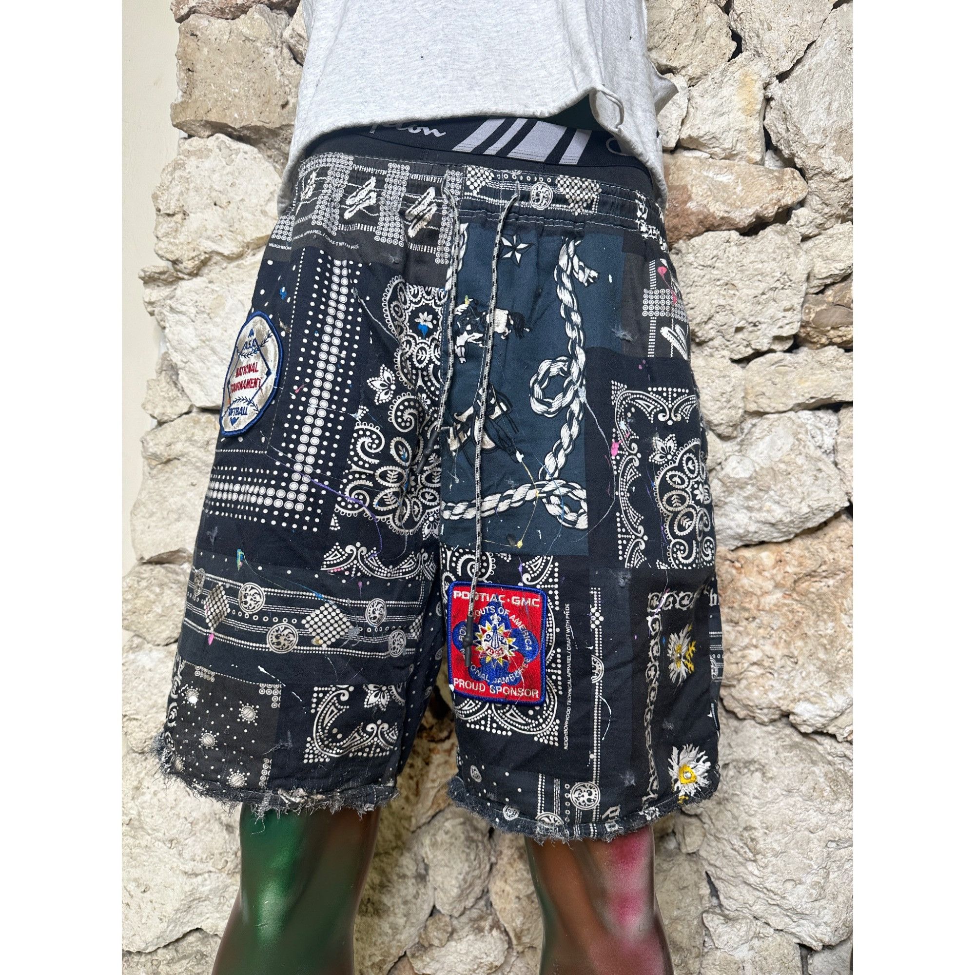 Handmade × Neighborhood DRO Lab Custom 1/1 ART x Neighborhood Bandana Paisley Bermu Size US 35 - 15 Thumbnail