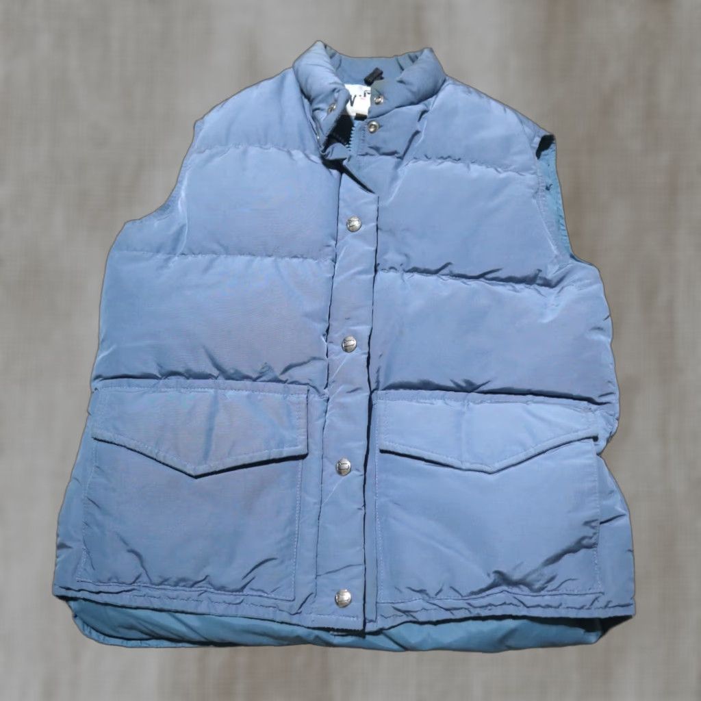 Vintage Woolrich Puffer Vest Blue Snap Vintage Insulated Winter Mock Neck Size L Large Size L / US 10 / IT 46 - 1 Thumbnail