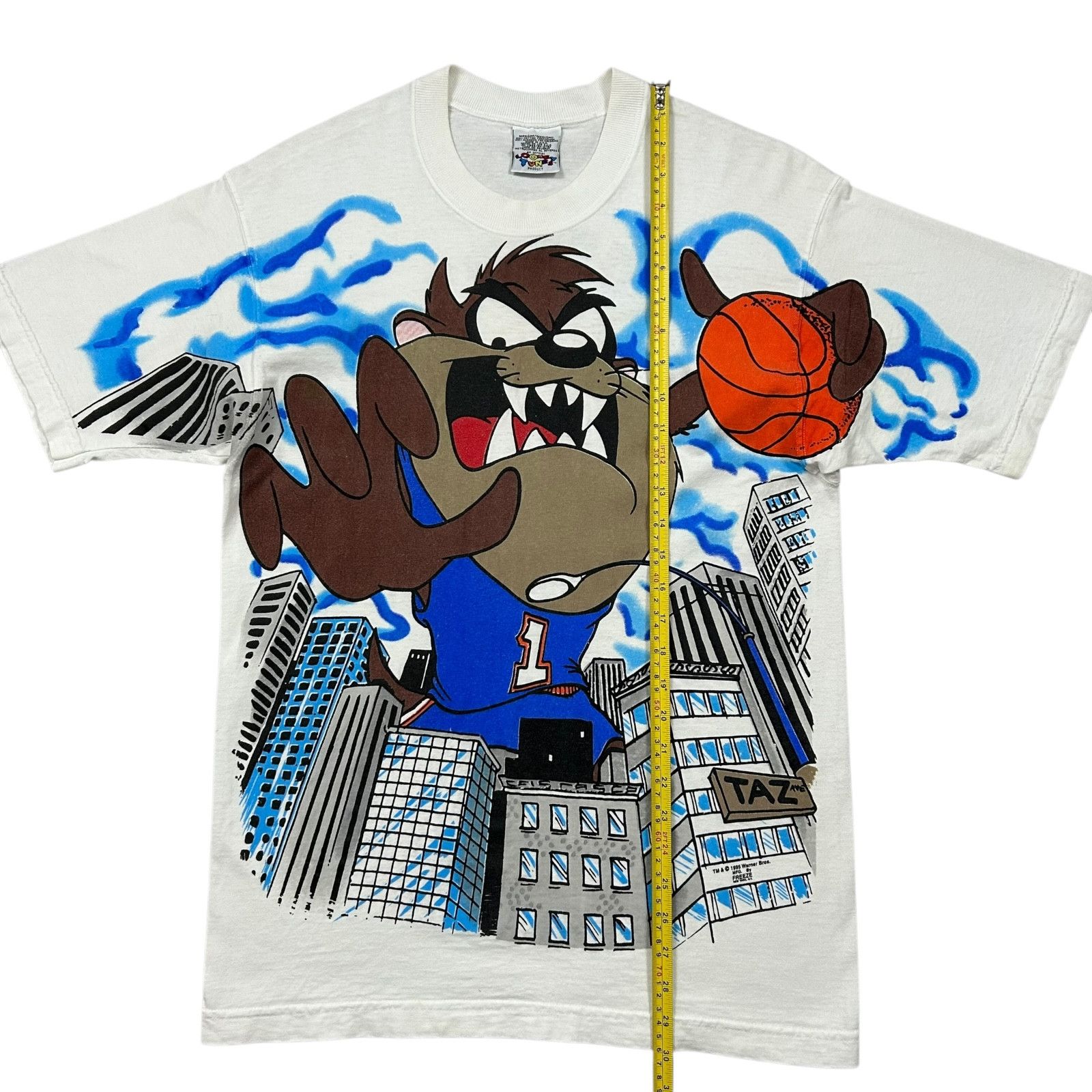 Vintage 90s TAZ WARNER BROS LOONEY TUNES FREEZE 1995 AOP T-SHIRT Size US M / EU 48-50 / 2 - 9 Thumbnail