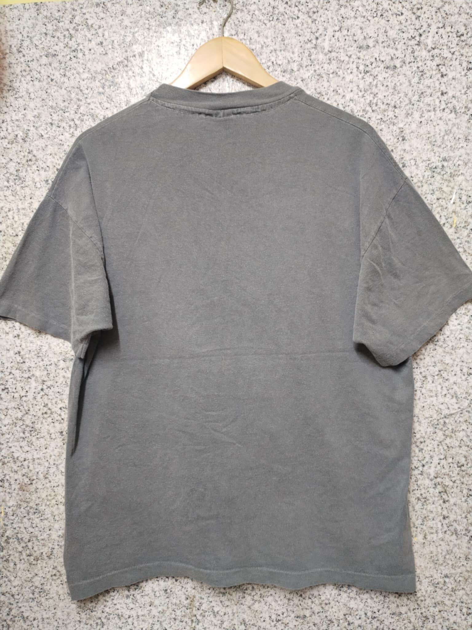 Vintage Thrashed Sun Faded Vintage Movie tee Distressed Grunge Band Size US L / EU 52-54 / 3 - 2 Thumbnail