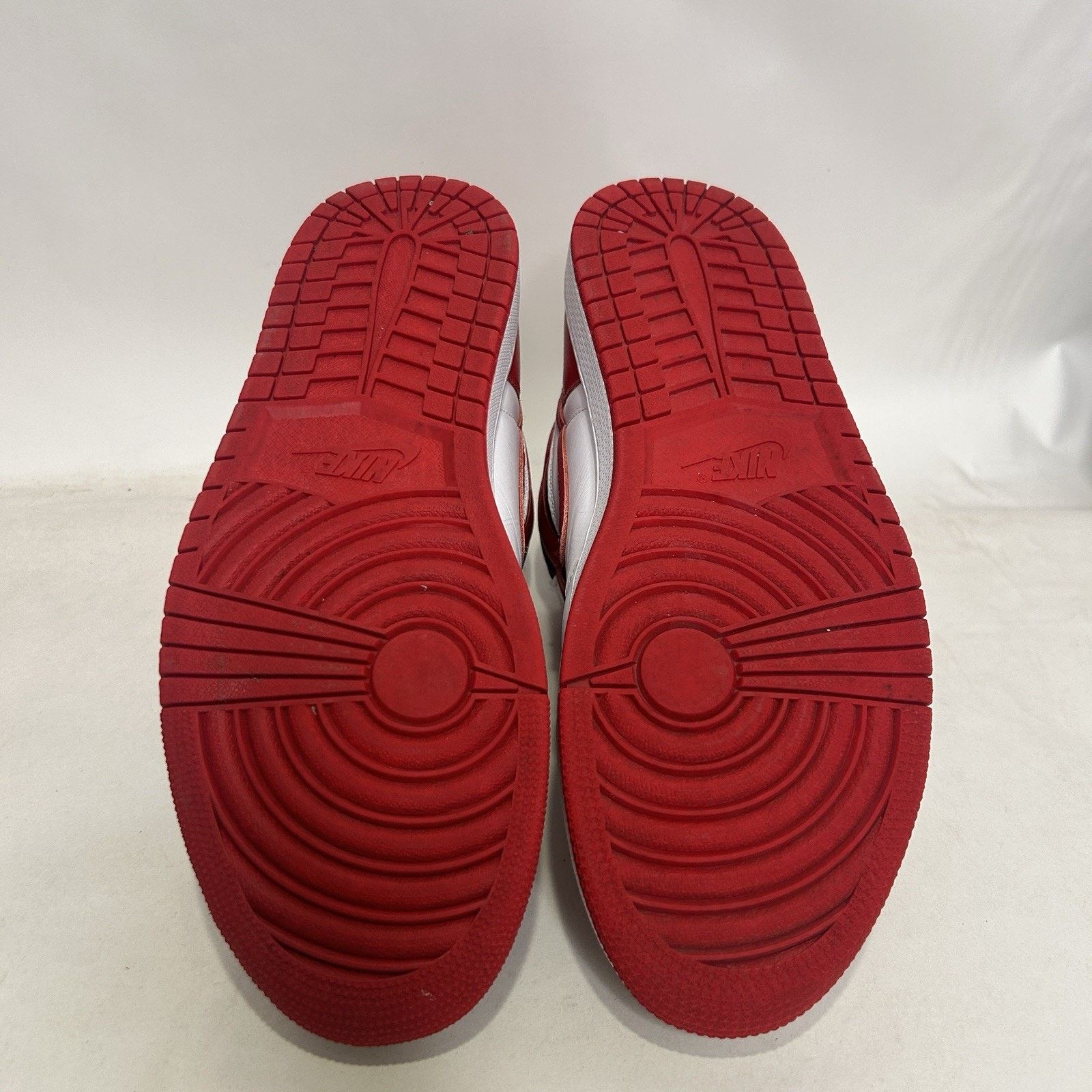 Jordan Brand Nike Air Jordan 1 Retro High OG “Heritage/Red White Black" Size US 13 / EU 46 - 7 Thumbnail