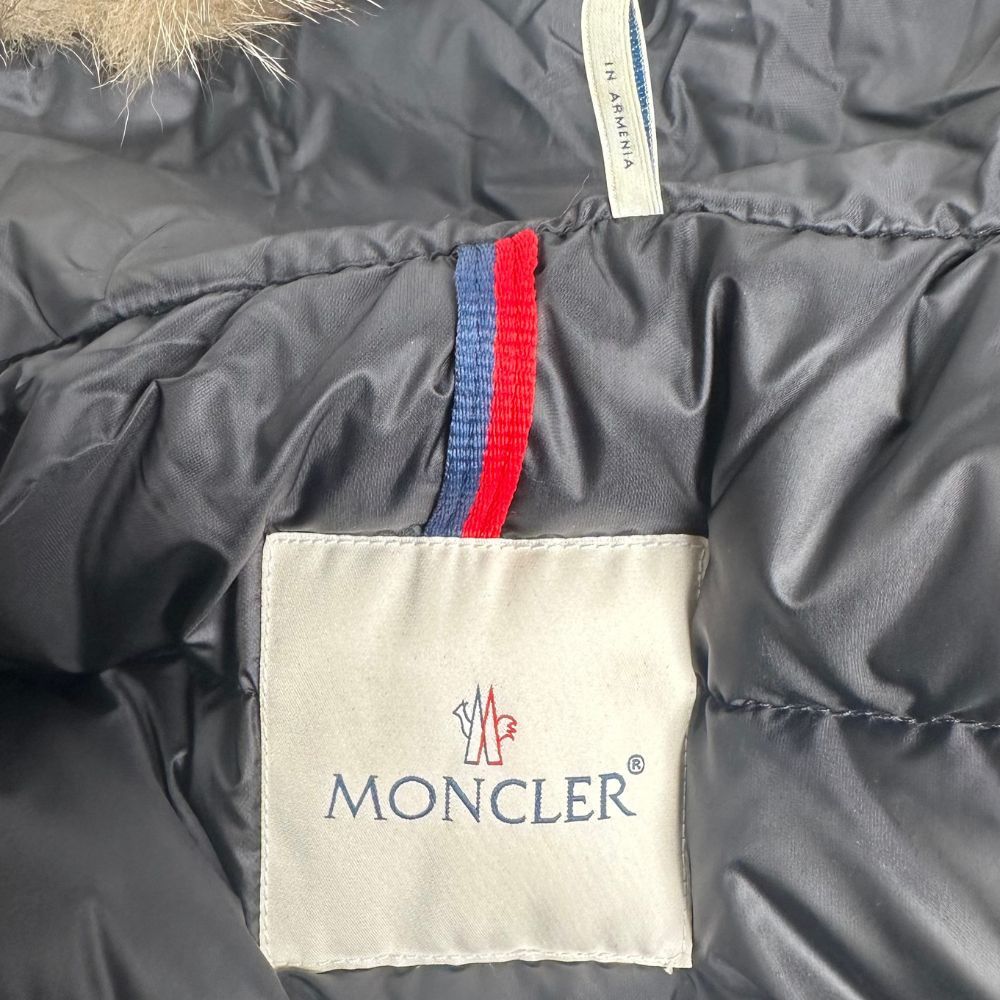 Moncler Black Puffer Fur Trim Size M / US 6-8 / IT 42-44 - 7 Thumbnail