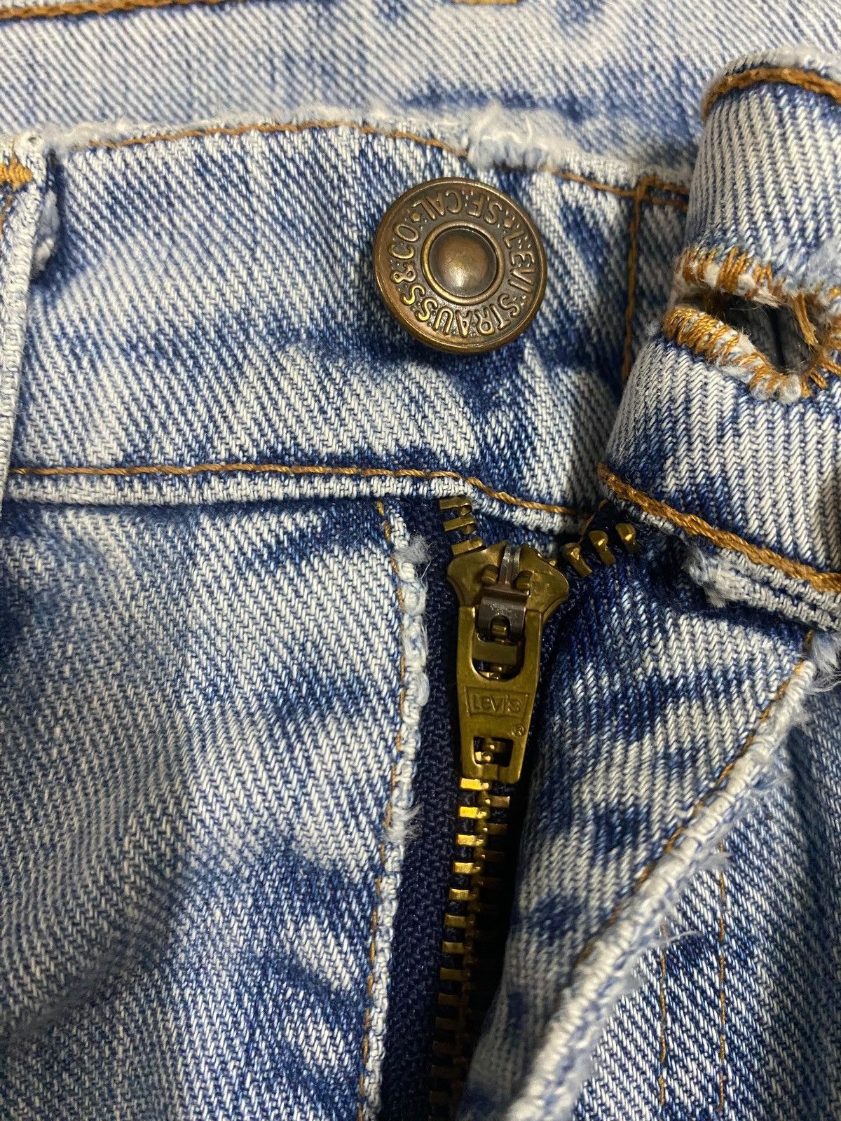 Levi's Vintage Clothing Vintage Levis511 80’s Faded Wash Loose Jeans Size US 28 / EU 44 - 9 Thumbnail