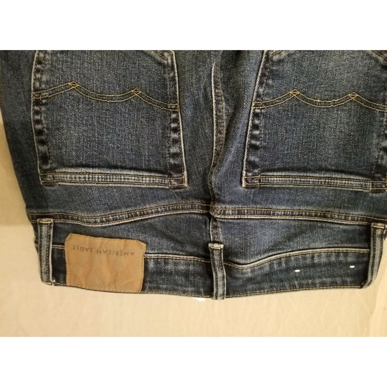 American Eagle Outfitters VINTAGE? Mens American Eagle Outfitters Jeans Skinny 26x28 Denim Blue 28 Inseam Mens Jeans Skinny 26x28 Denim Blue America Eagle Outfitters Jeans Size US 26 / EU 42 - 2 Thumbnail