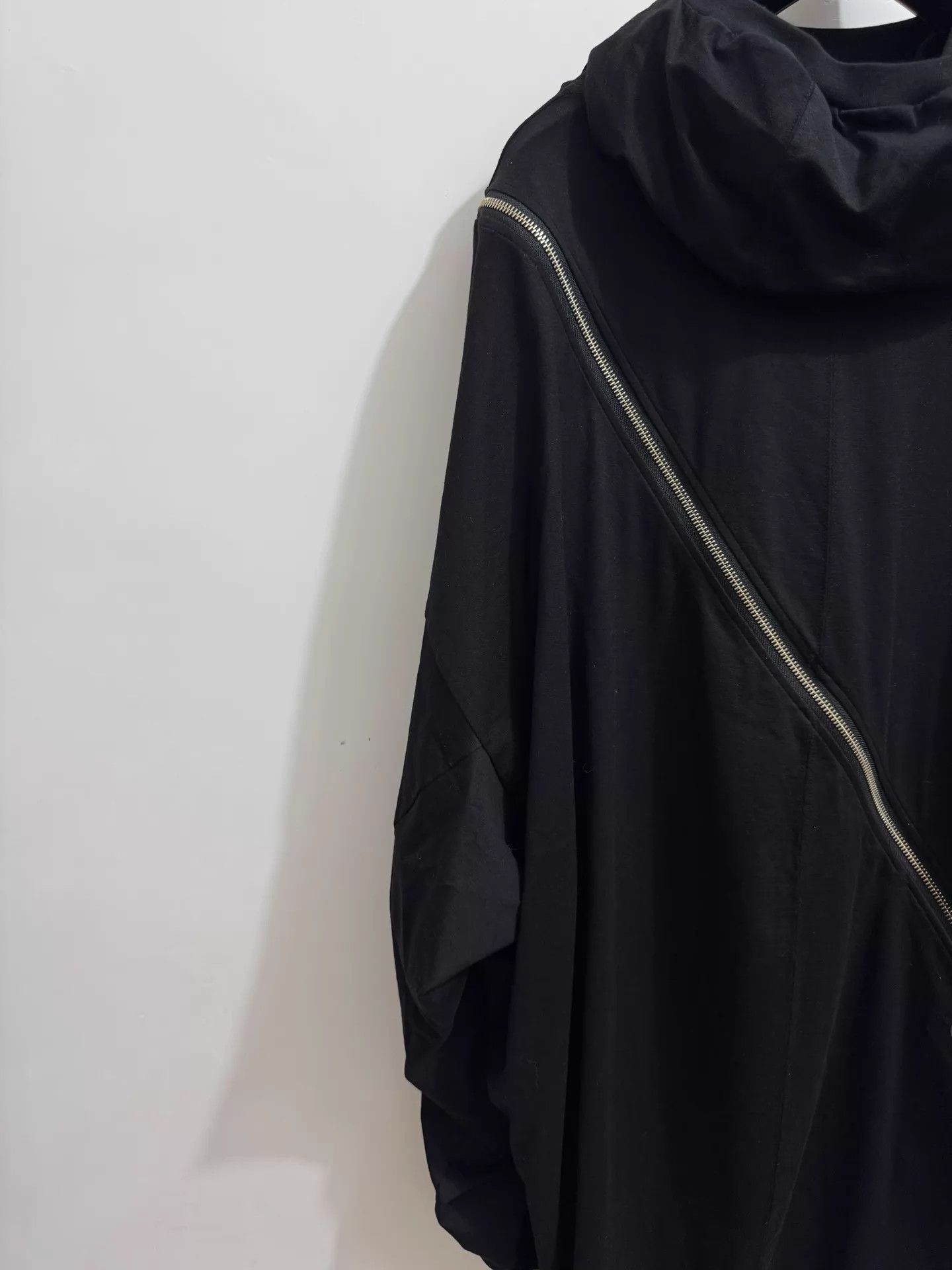 Takahiromiyashita The Soloist. TAKAHIROMIYASHITA THE SOLOIST oversize thin long hoodies 44 Size US S / EU 44-46 / 1 - 7 Thumbnail