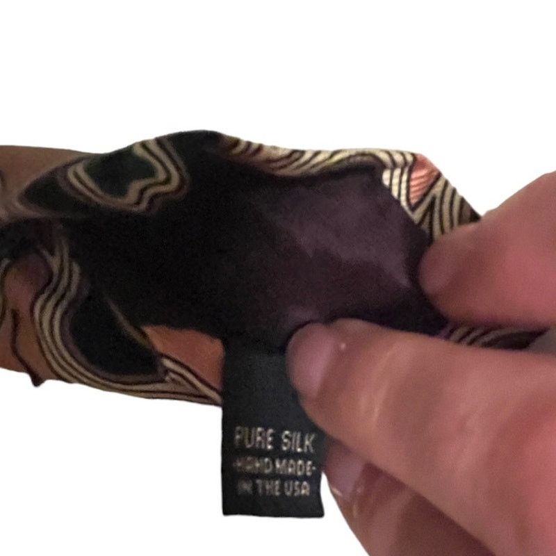 Saks Fifth Avenue Saks Fifth Avenue Vintage Silk peach tie abstract designs Size ONE SIZE - 7 Thumbnail