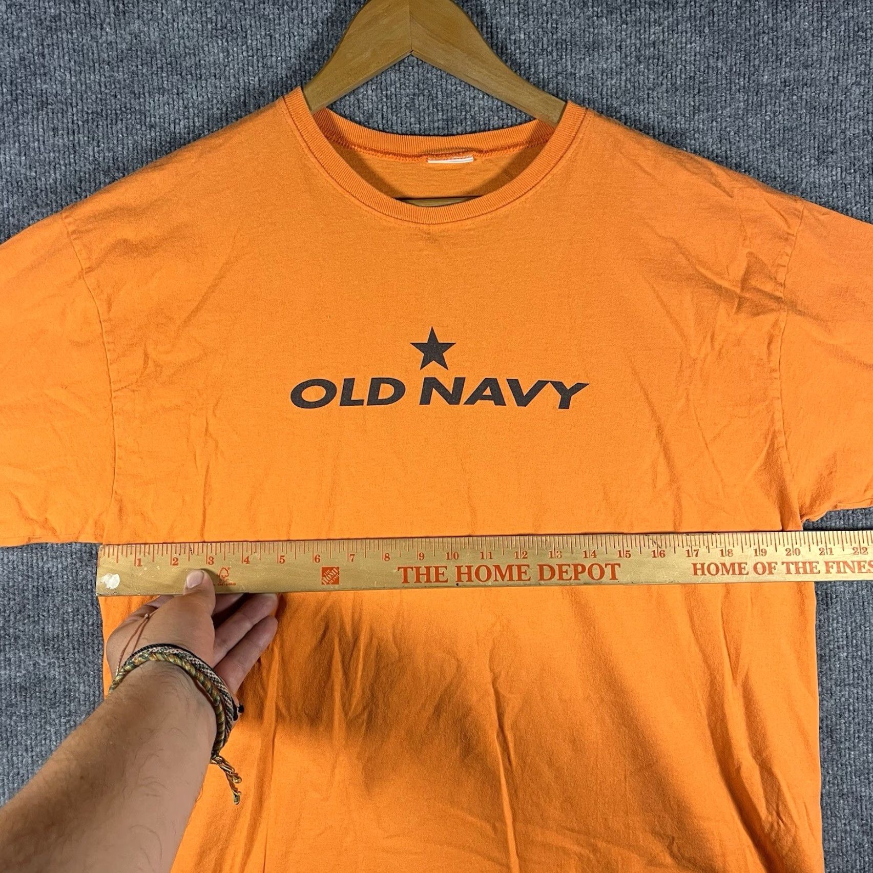 Old Navy VINTAGE Old Navy T-Shirt Logo Orange Star 90s Graphic Print Crew Neck Short Sleeve Men L Orange 90s USA Size US L / EU 52-54 / 3 - 4 Thumbnail