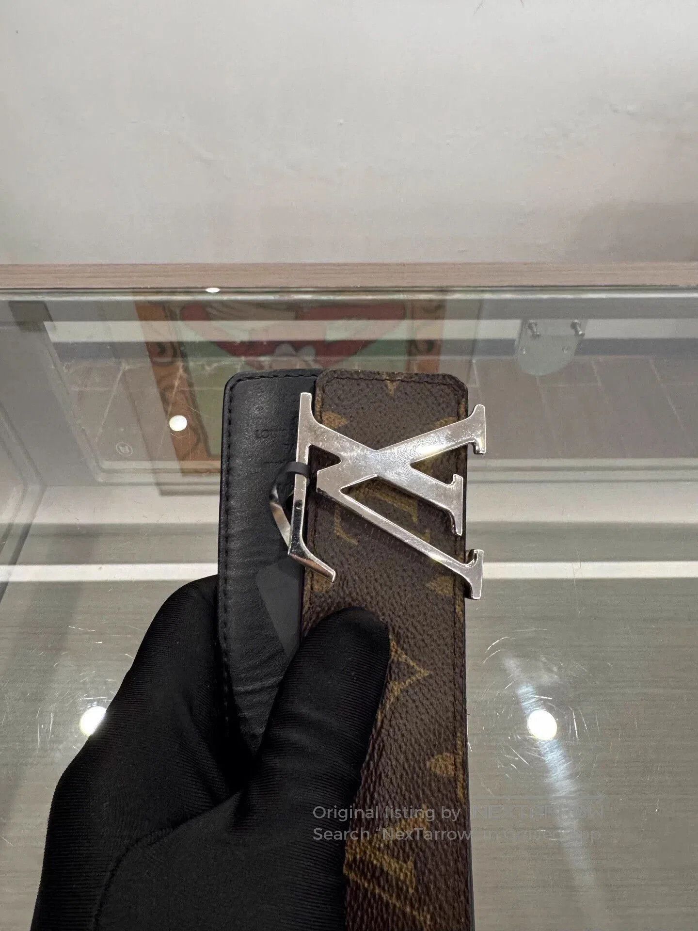 Louis Vuitton Brown Leather Belt with Silver Logo Buckle. Size ONE SIZE - 4 Thumbnail