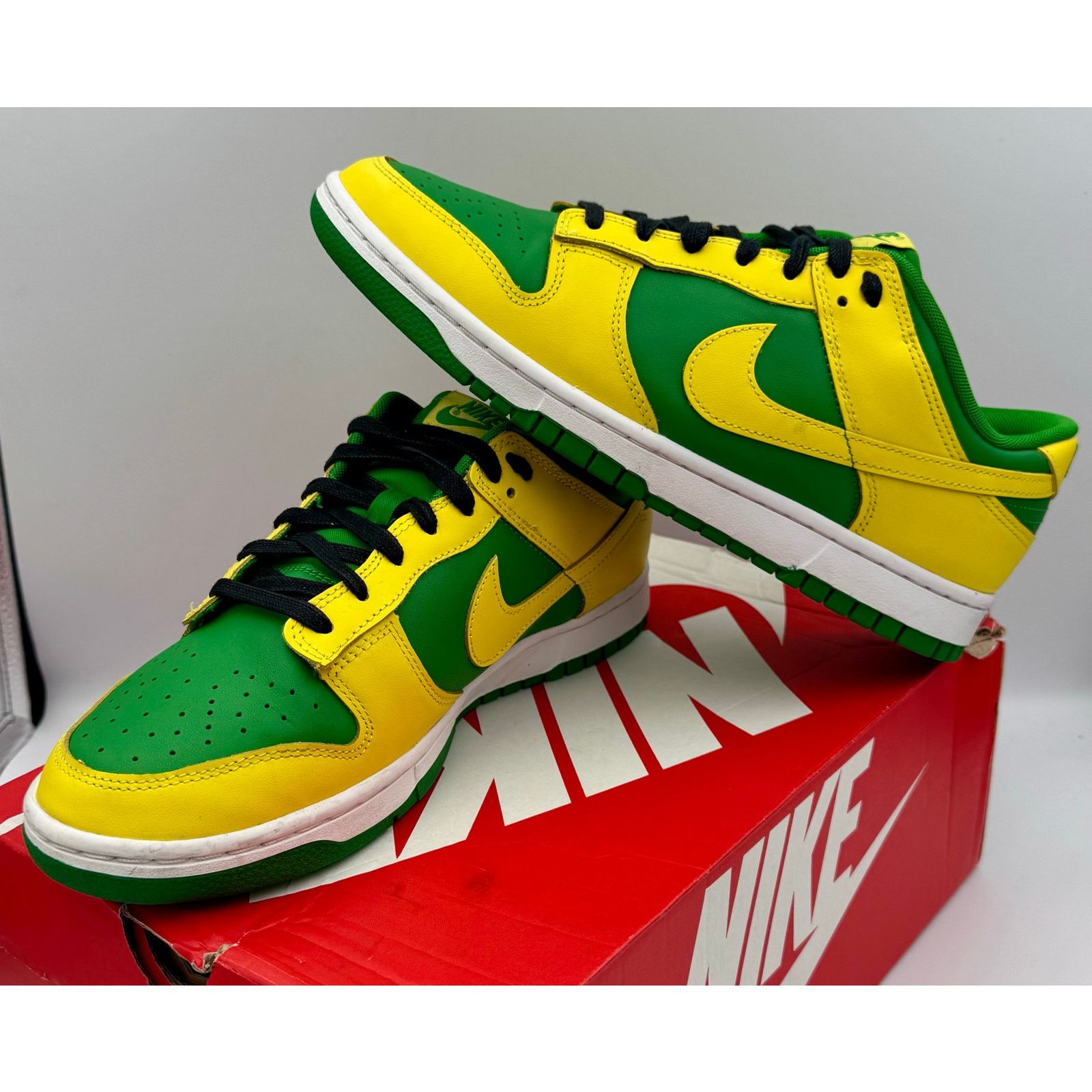 Nike Nike Dunk Low Men's Retro "Reverse Brazil" Sz 10 DV0833-300 Size US 10 / EU 43 - 4 Thumbnail