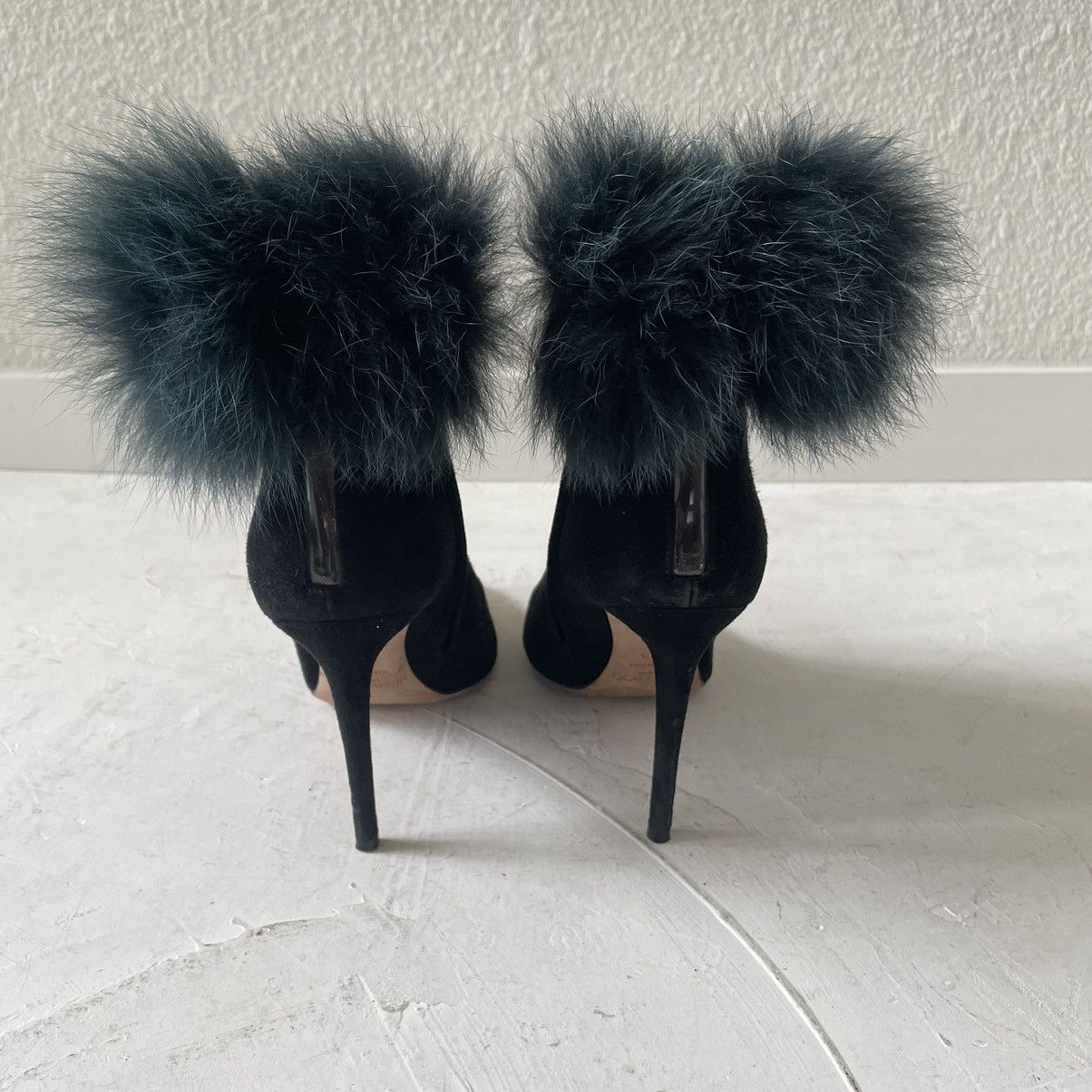 Jimmy Choo Jimmy Choo Black Velvet Boots With Pom Pom Size EU 38.5 US 8 Size US 8 / IT 38 - 2 Thumbnail