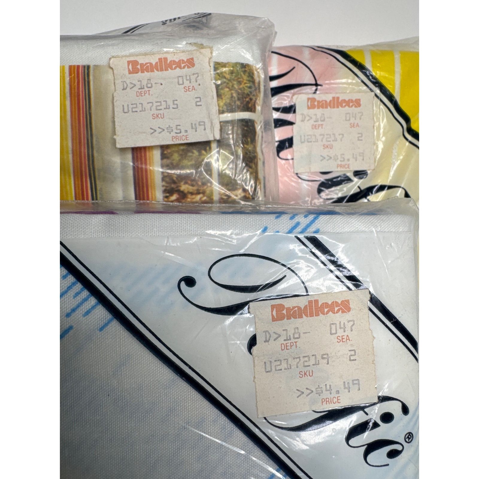 Vintage NWT 80s Pacific Rainbow & Clouds double sheet set LGBT Size ONE SIZE - 8 Thumbnail