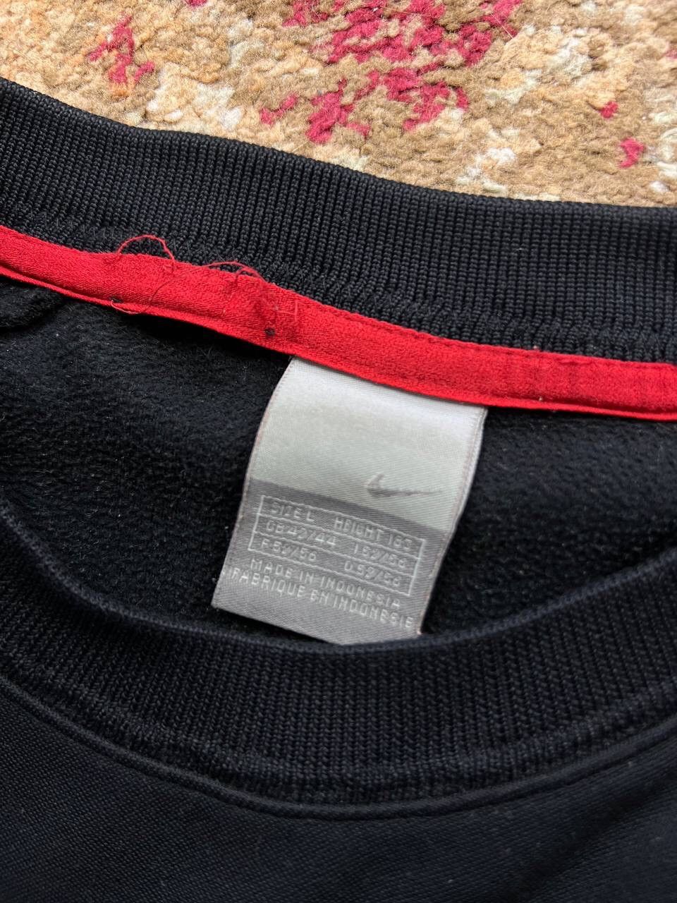 Nike × Vintage 🏴‍☠️ 90’s NIKE ATHLETIC RETRO CREWNECK BIG CENTR LOGO Y2K 90’s Size US L / EU 52-54 / 3 - 5 Thumbnail