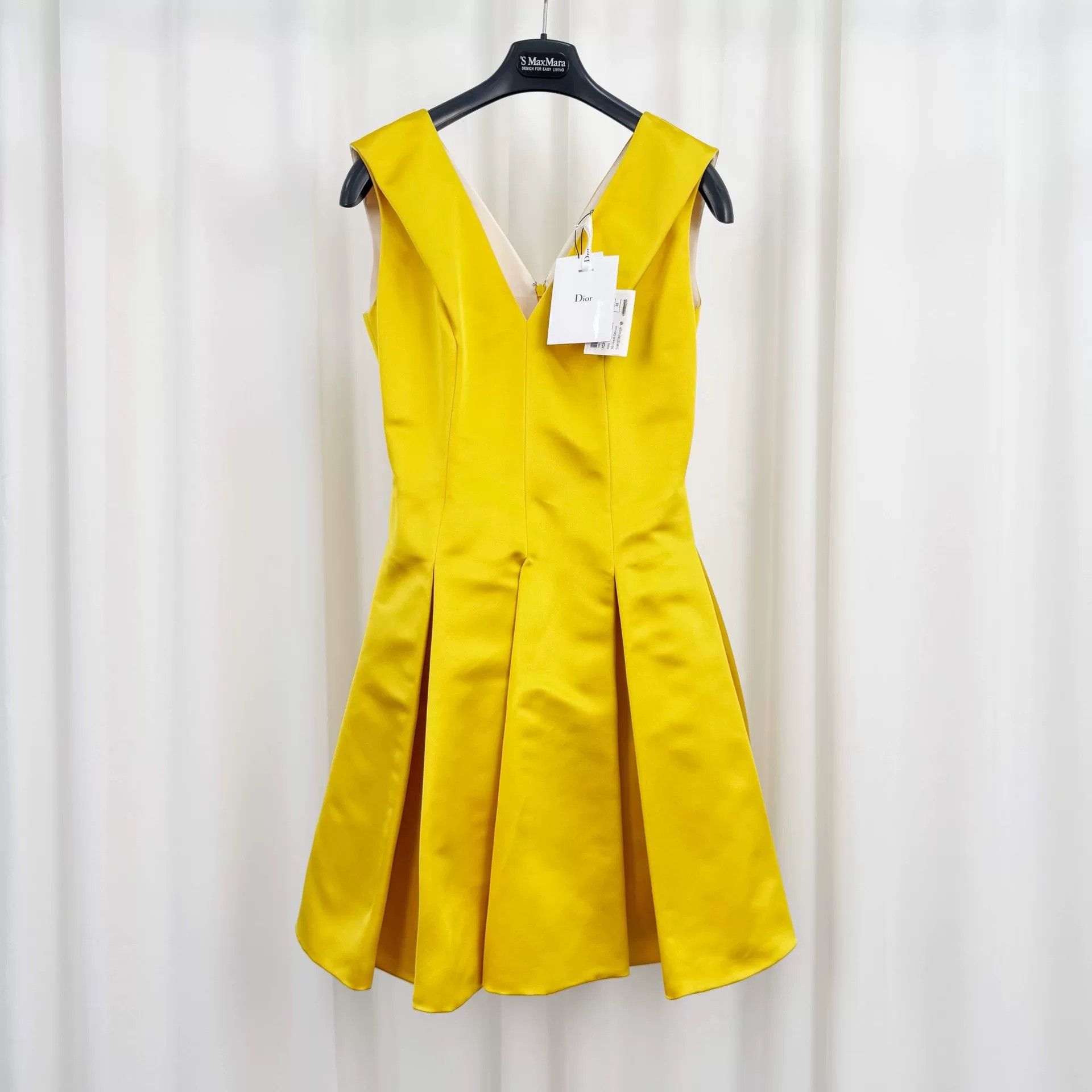 Dior Dior Thick Silk V-Neck Dress Size S / US 4 / IT 40 - 1 Thumbnail