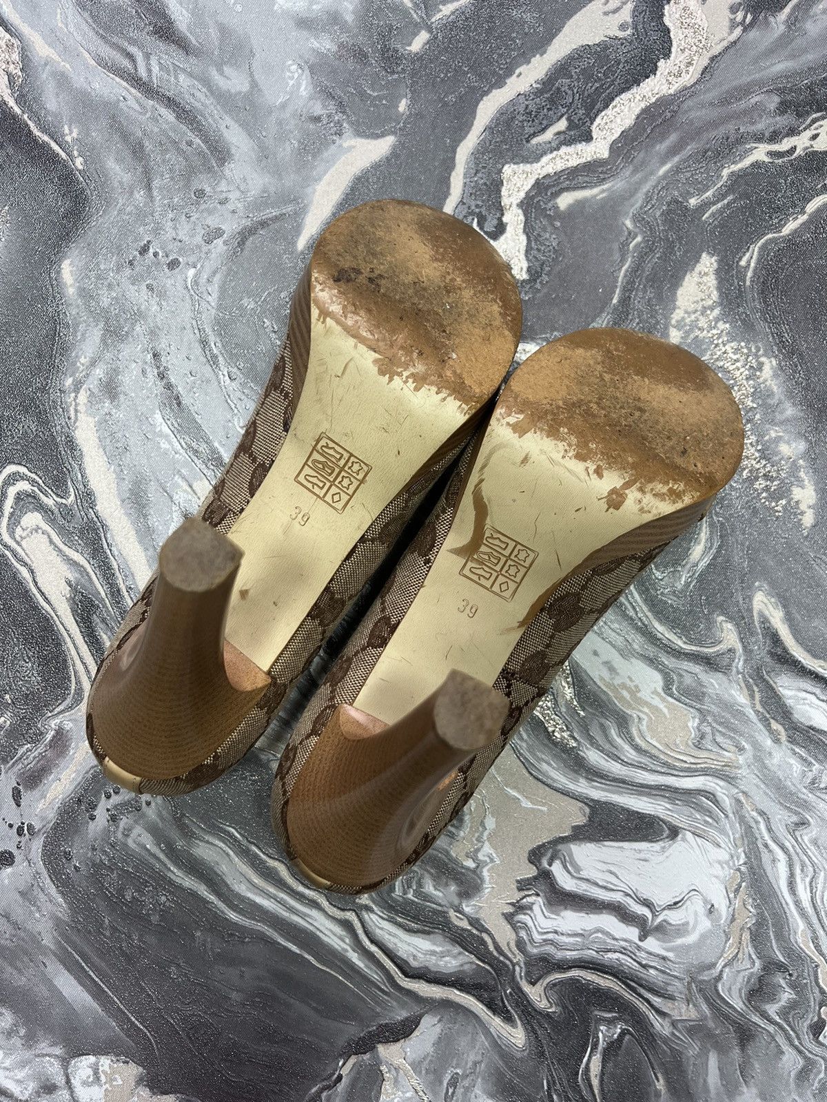 Gucci Vintage Gucci GG Monogram Heels horsebit Size US 9 / IT 39 - 6 Thumbnail
