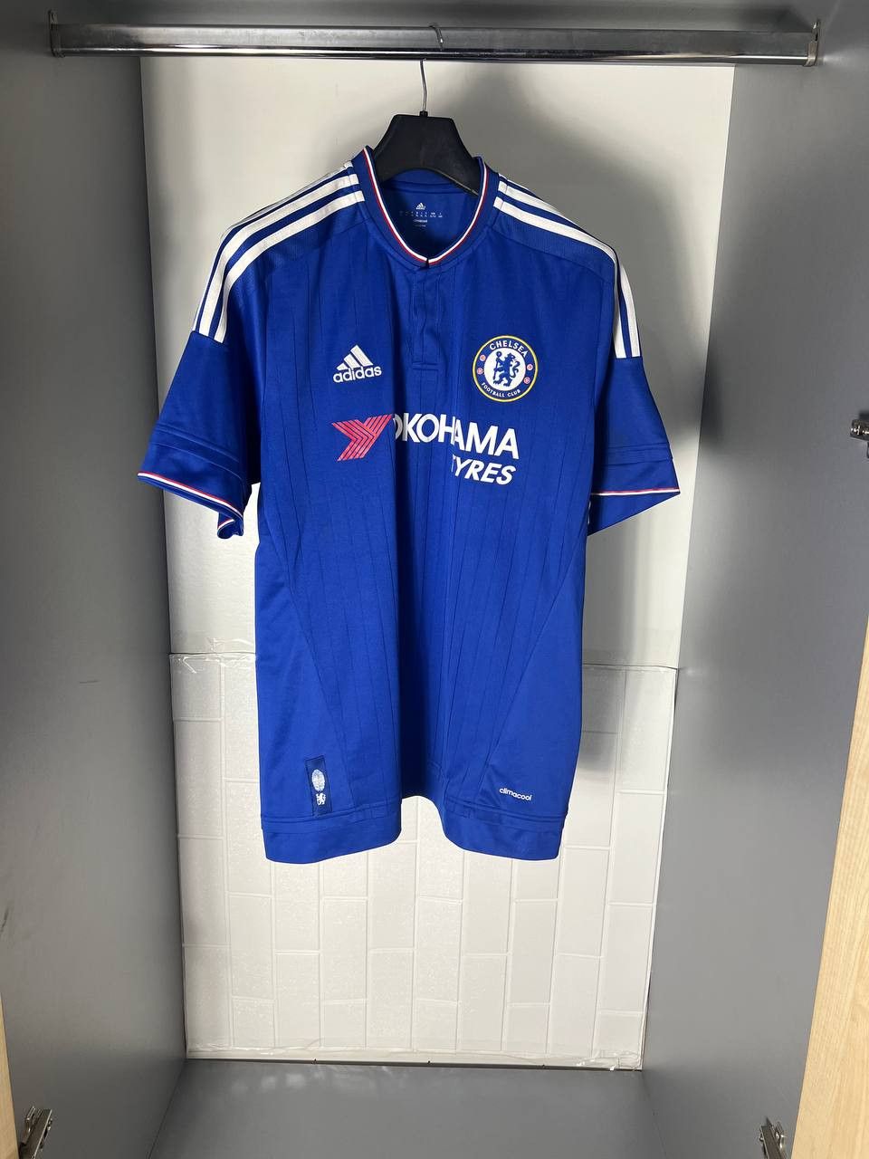 Adidas VINTAGE ADIDAS FC CHELSEA LONDON ENGLAND SOCCER JERSEY RETRO Size US XL / EU 56 / 4 - 5 Thumbnail