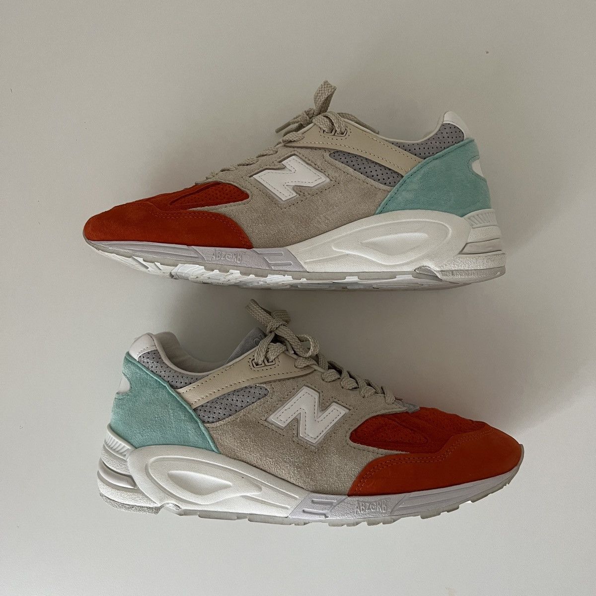 Kith Kith x New Balance 990v2 «Cyclade» Size US 10.5 / EU 43-44 - 2 Thumbnail