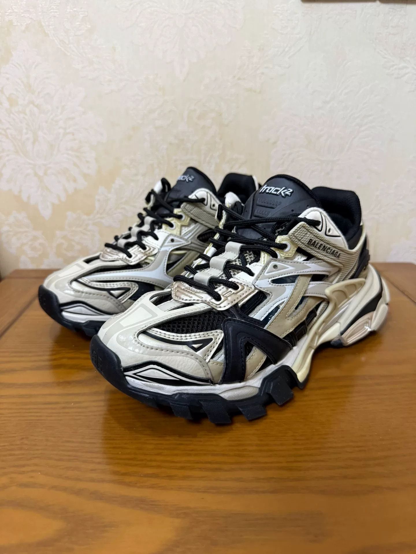 Balenciaga Track 2.0 Sneakers