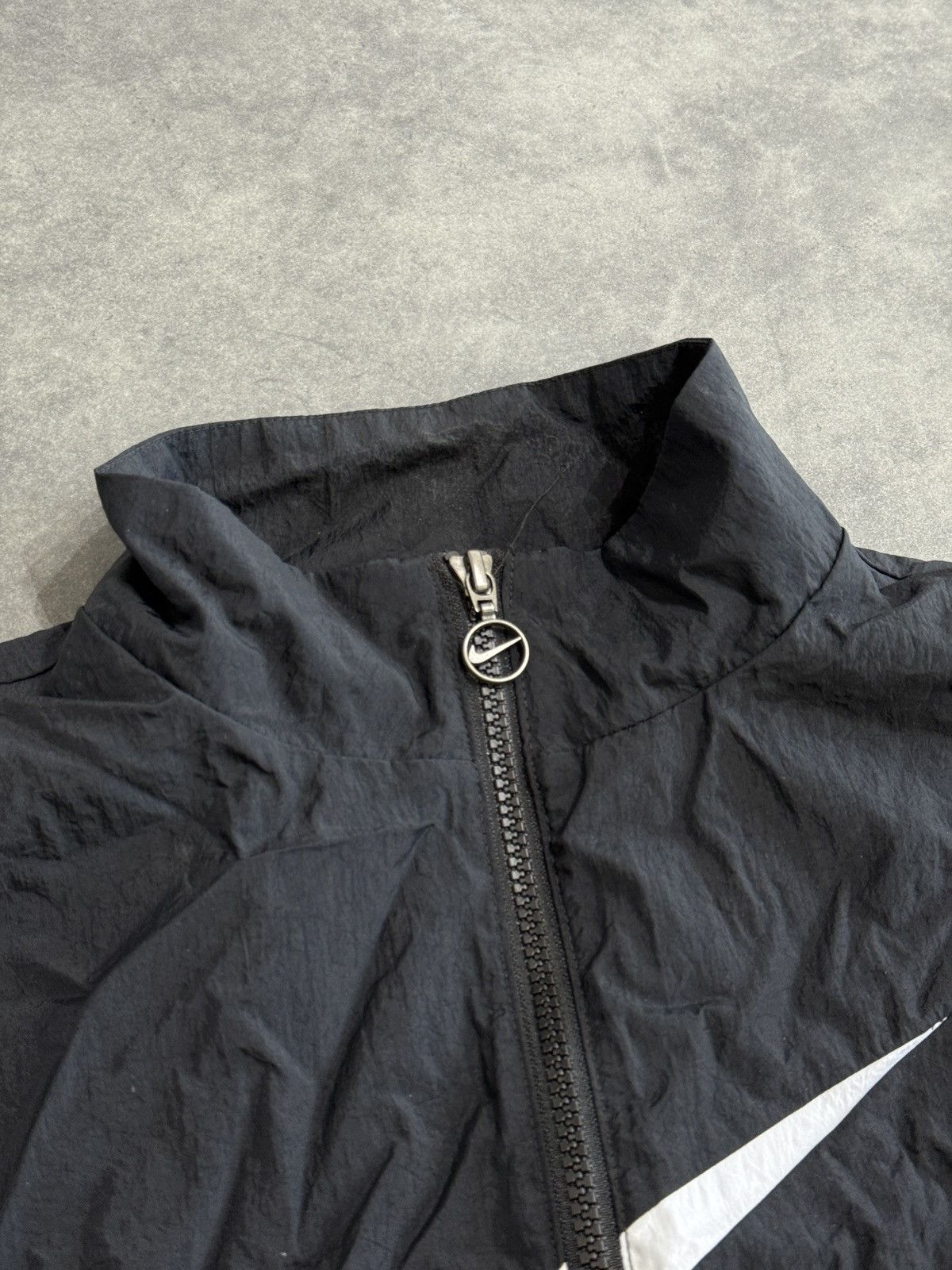 Nike Windbreaker Nike Jacket spellout big logo boxy spoertswear Size US M / EU 48-50 / 2 - 4 Thumbnail
