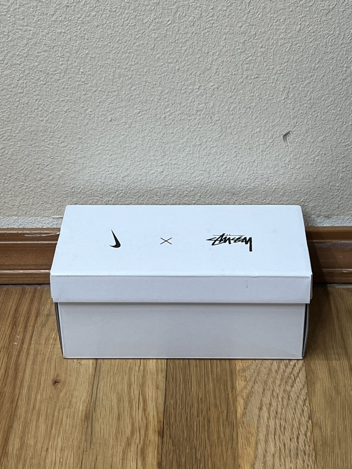 Nike × Stussy Stussy x Nike Victory Elite Light Bone Sunglasses Size ONE SIZE - 5 Thumbnail