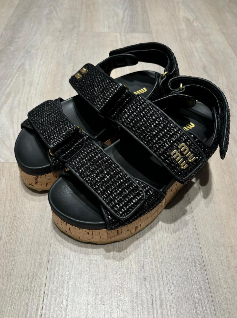 Miu Miu Miu Miu Raffia-effect woven fabric wedge sandals Size US 7 / IT 37 - 3 Thumbnail