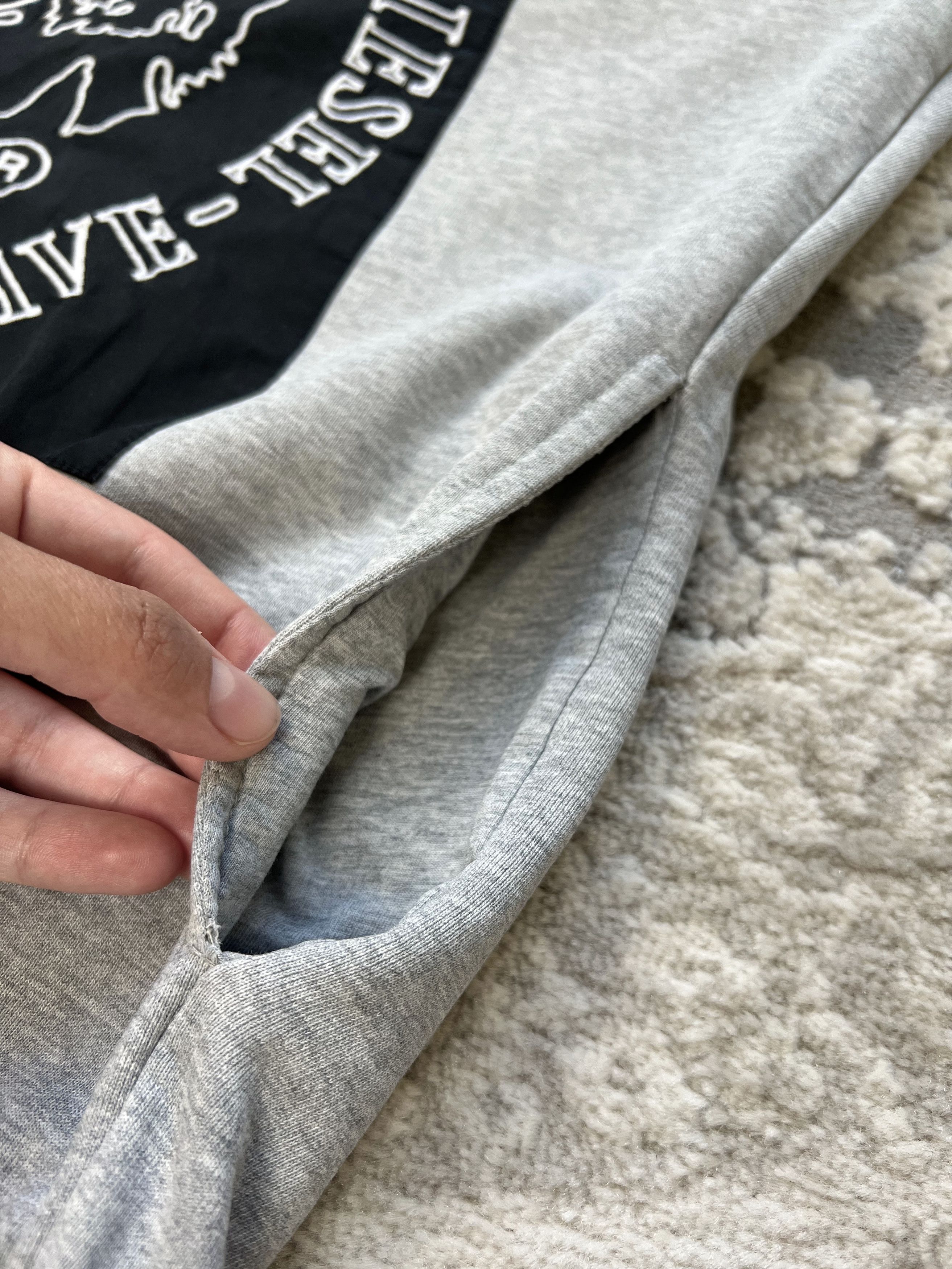 Diesel Diesel “Only The Brave” Big Embroidered Head Hoodie Size US L / EU 52-54 / 3 - 7 Thumbnail