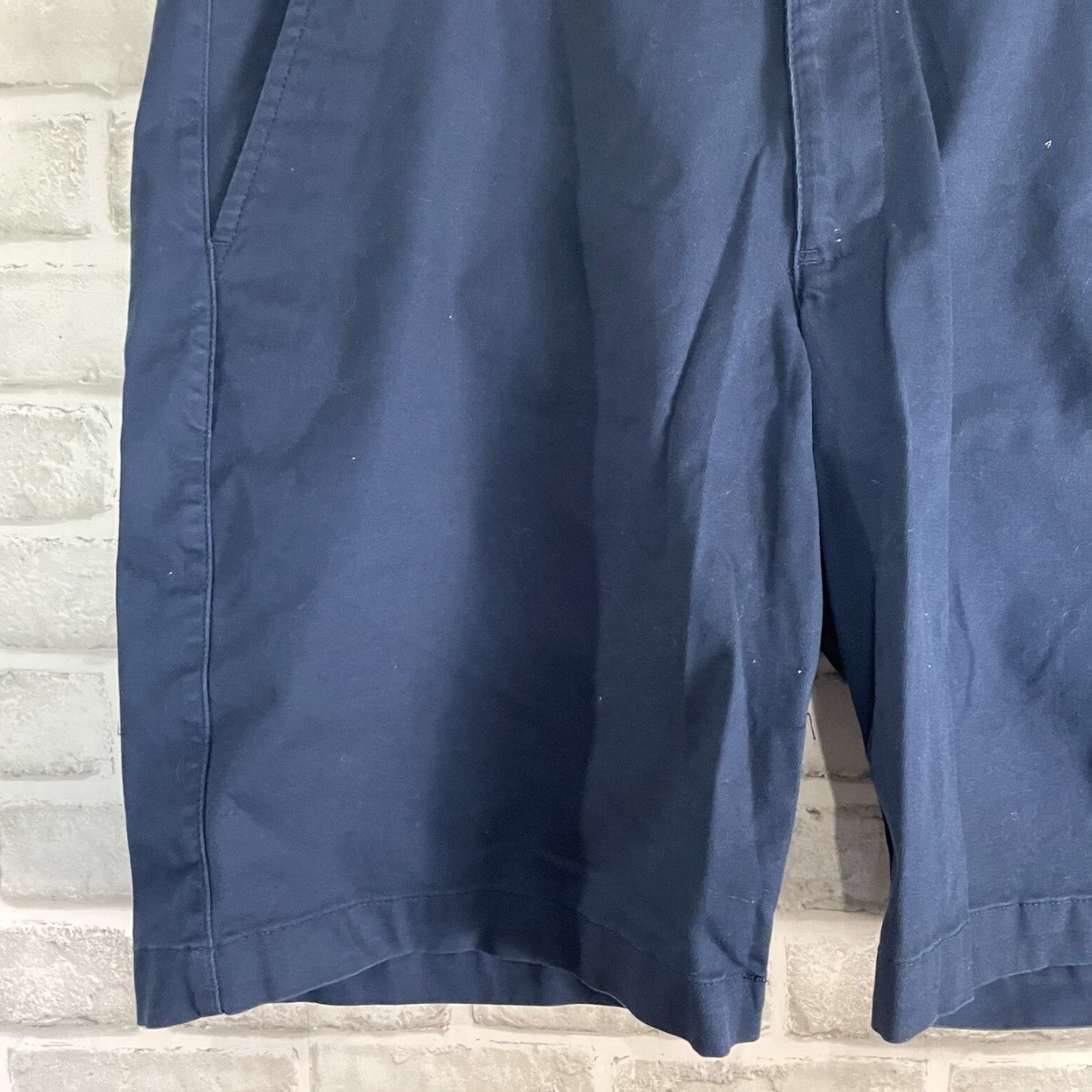 Under Armour Under Armour Dark Blue Cotton Blend Casual Shorts Mens Size 36 Size US 36 / EU 52 - 3 Thumbnail