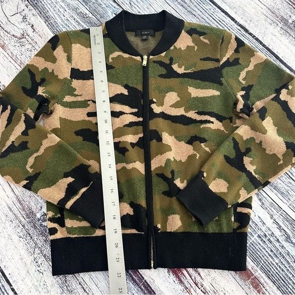 J.Crew J. Crew Camouflage Bomber Knit Merino Wool Blend Jacket Size XS / US 0-2 / IT 36-38 - 9 Thumbnail