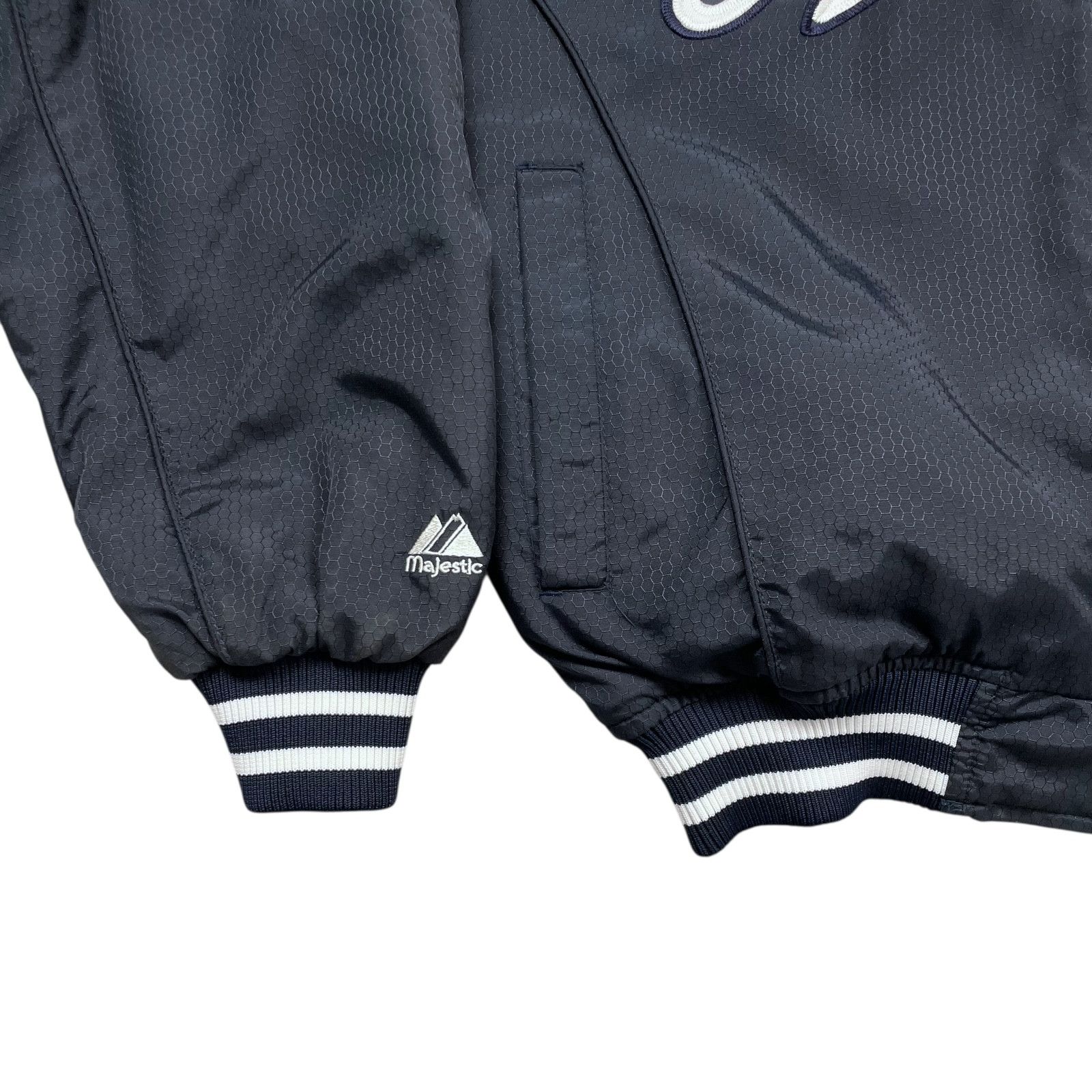 MLB VTG 00s NEW YORK YANKEES MAJESTIC AUTHENTIC DUGOUT JACKET Size US L / EU 52-54 / 3 - 4 Thumbnail